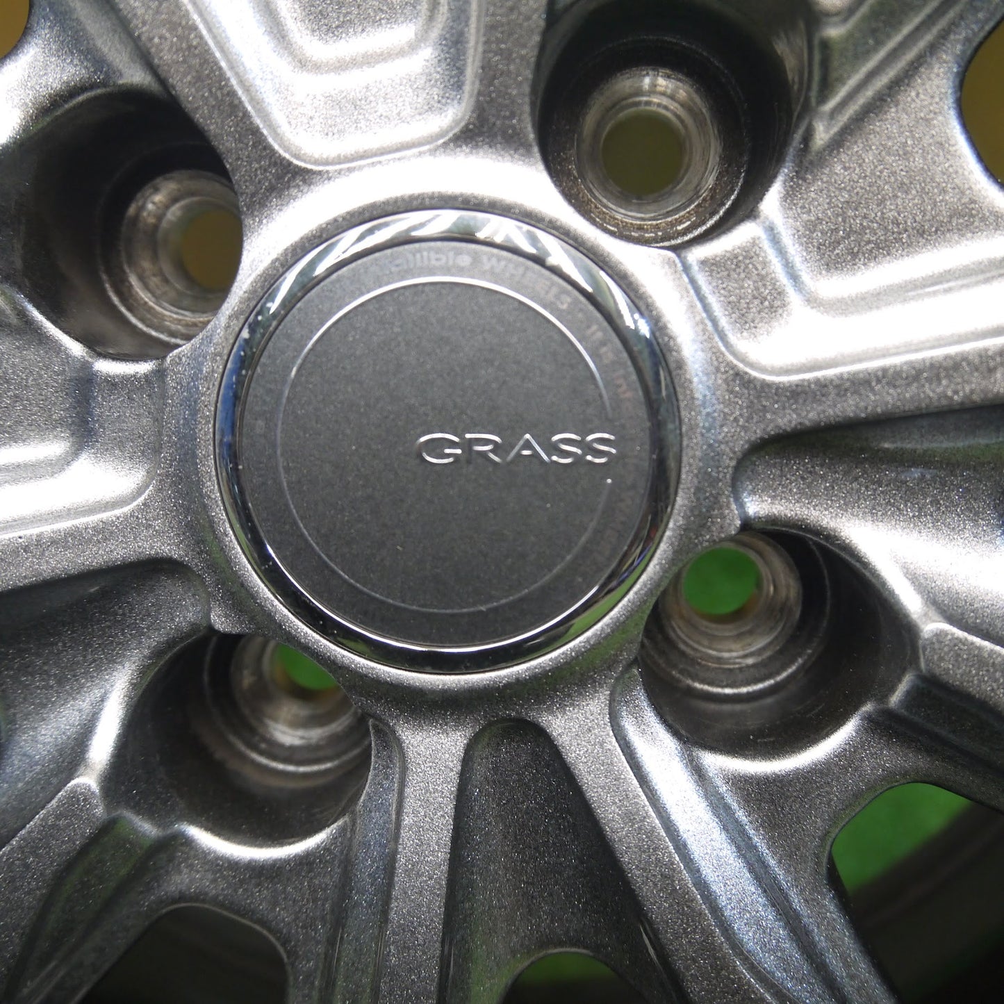 [送料無料]バリ溝！21年！キレイ！9.5分以上★スタッドレス 165/65R14 ヨコハマ アイスガード iG60 GRASS グラス 14インチ PCD100/4H★3062608Hス