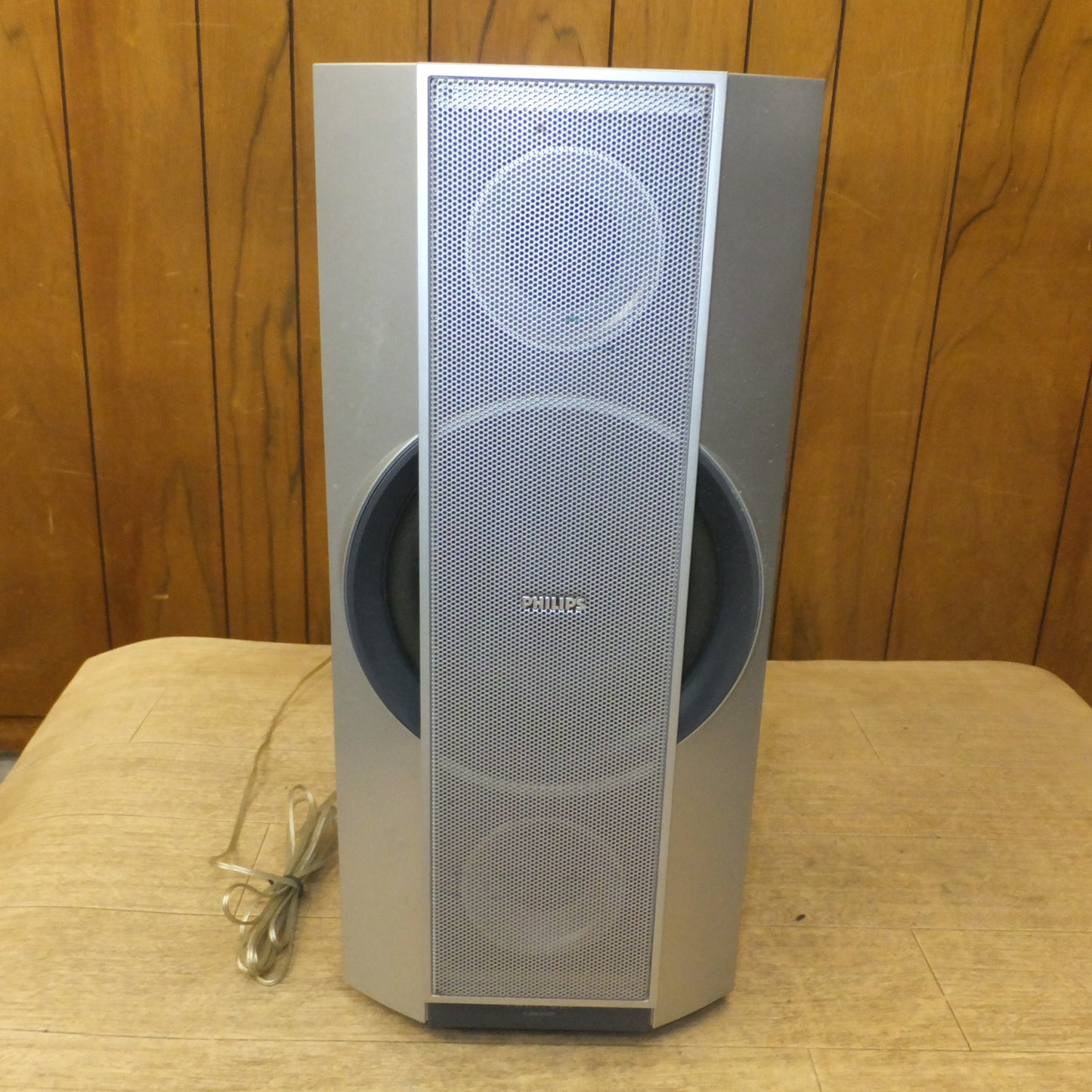 [送料無料]現状品★フィリップス Philips DVD VCR レシーバー MX5100VR/37　AC120V 60Hz　スピーカー 5点　ウーハー　ビデオ UNDER SIEGE2　セット★