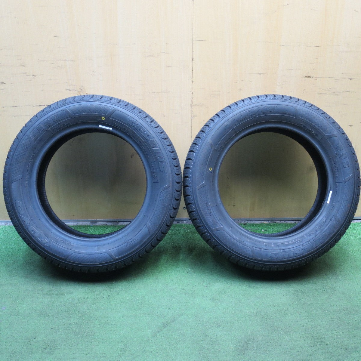 *送料無料* 未使用！23年★185/65R15 トーヨー CELSIUS FOR TAXI 15インチ タクシー タイヤ オールシーズン★4031005KKノタ