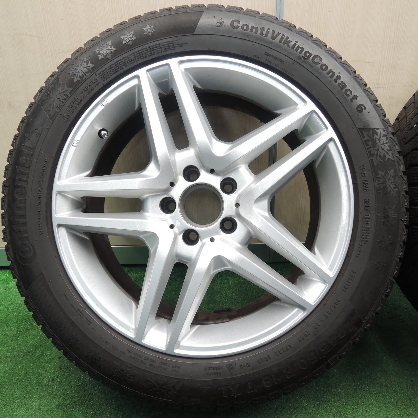 *送料無料*バリ溝！キレイ！8.5分★ベンツ 等 EURO FORSCH 245/50R18 コンチネンタル コンチバイキング コンタクト6 ユーロフォルシュ PCD112/5H★3111709NJス