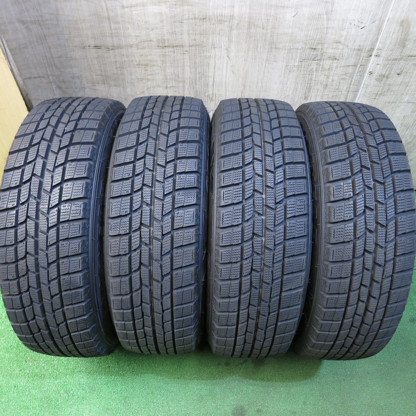 [送料無料]超バリ溝！19年！キレイ！ほぼ10分★スタッドレス 175/65R15 グッドイヤー アイスナビ6 NIRVANA NV ニルバーナ 15インチ PCD100/5H★3062008Hス