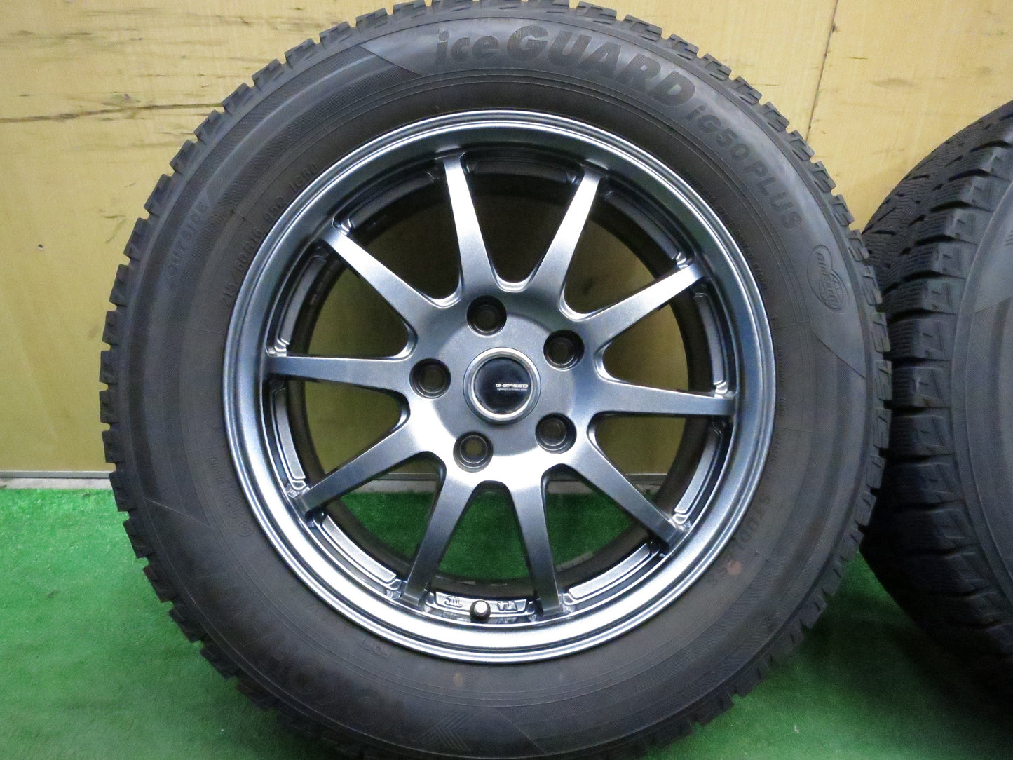 [送料無料]バリ溝！19年！キレイ！9分★スタッドレス 215/60R16 ヨコハマ アイスガード iG50 プラス G-SPEED Gスピード 16インチ PCD114.3/5H★3013006Hス