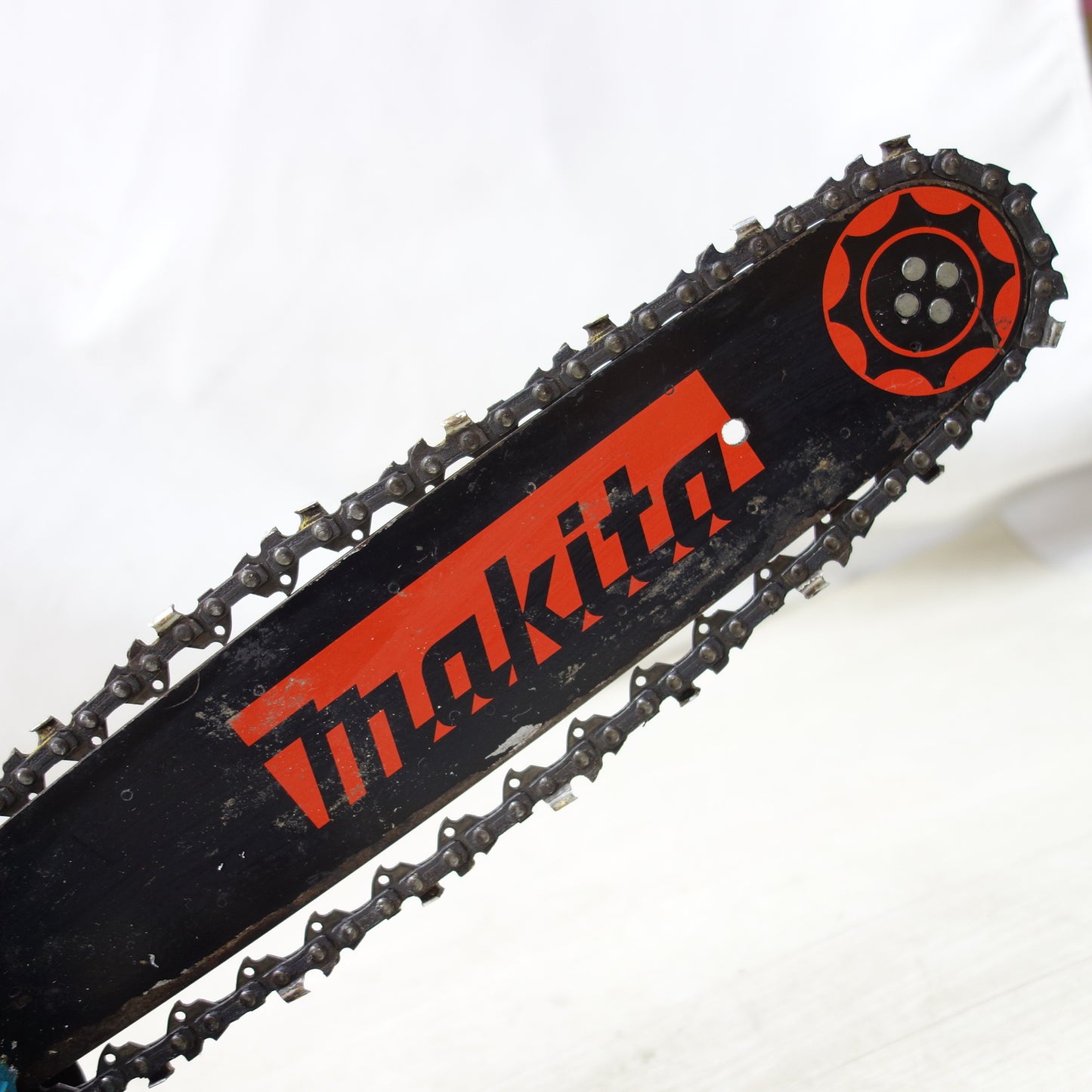 [送料無料] ◆makita マキタ 300mm 12型 チェーンソー 5012B コード式 切断機 電動工具 100V 50/60Hz◆