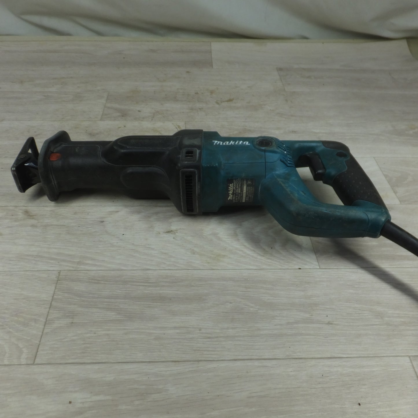 [送料無料] ◆makita マキタ レシプロソー JR3050T セーバソー 無段変速 切断機 電動工具 100V 50/60Hz◆