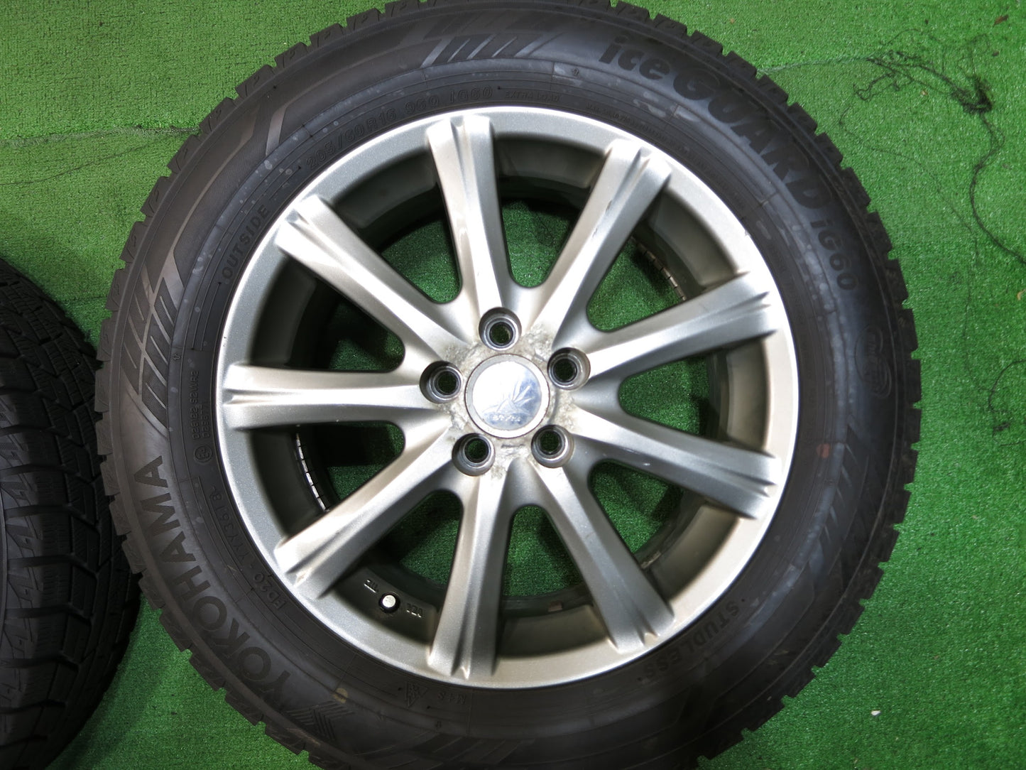 [送料無料]バリ溝！18年！9.5分★スタッドレス 205/60R16 ヨコハマ アイスガード iG60 STYTZ 社外 アルミ 16インチ PCD100/5H★2101806Hス