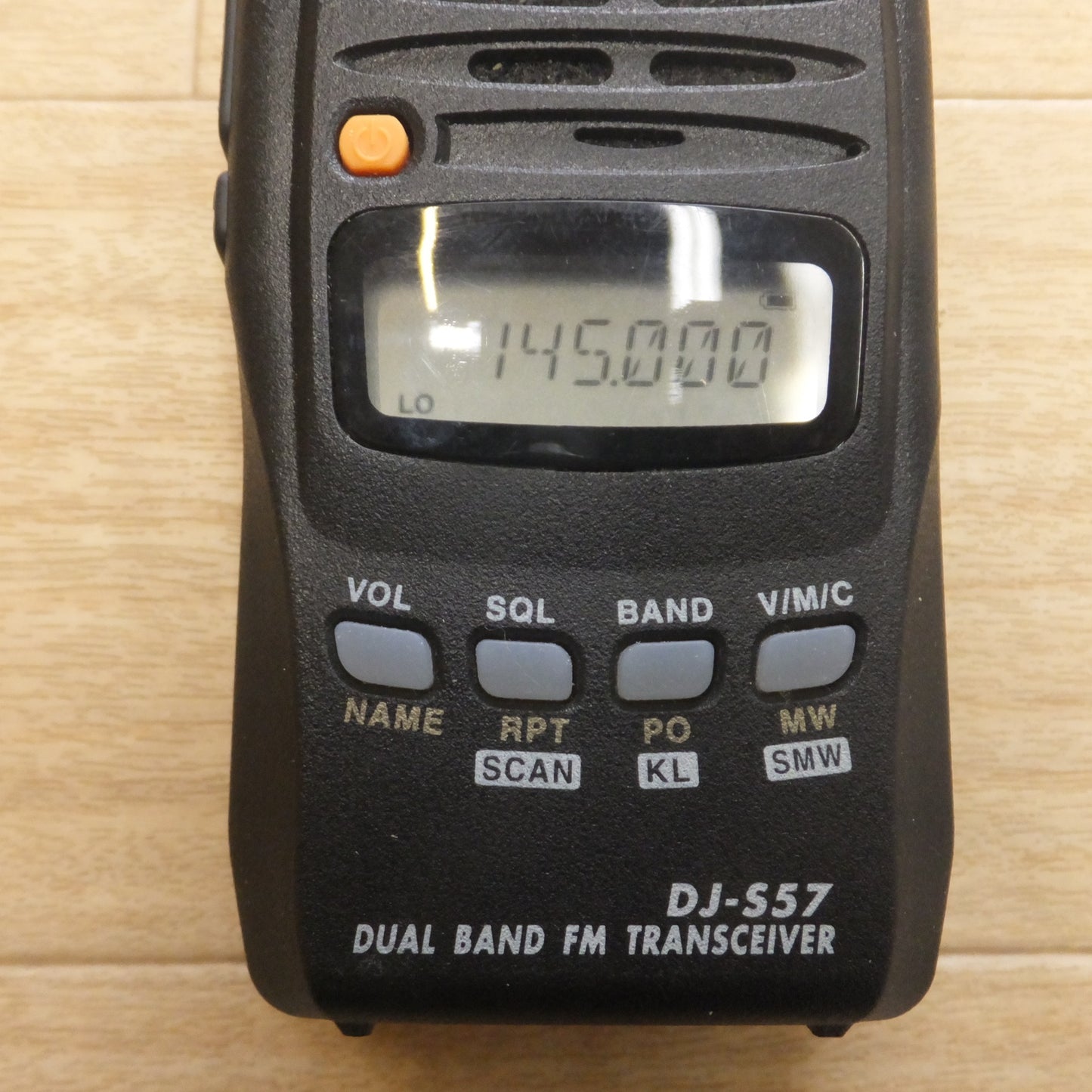 [送料無料] キレイ 現状品★アルインコ ALINCO デュアルバンド 144/430MHz FM 5W トランシーバー DJ-S57LA★