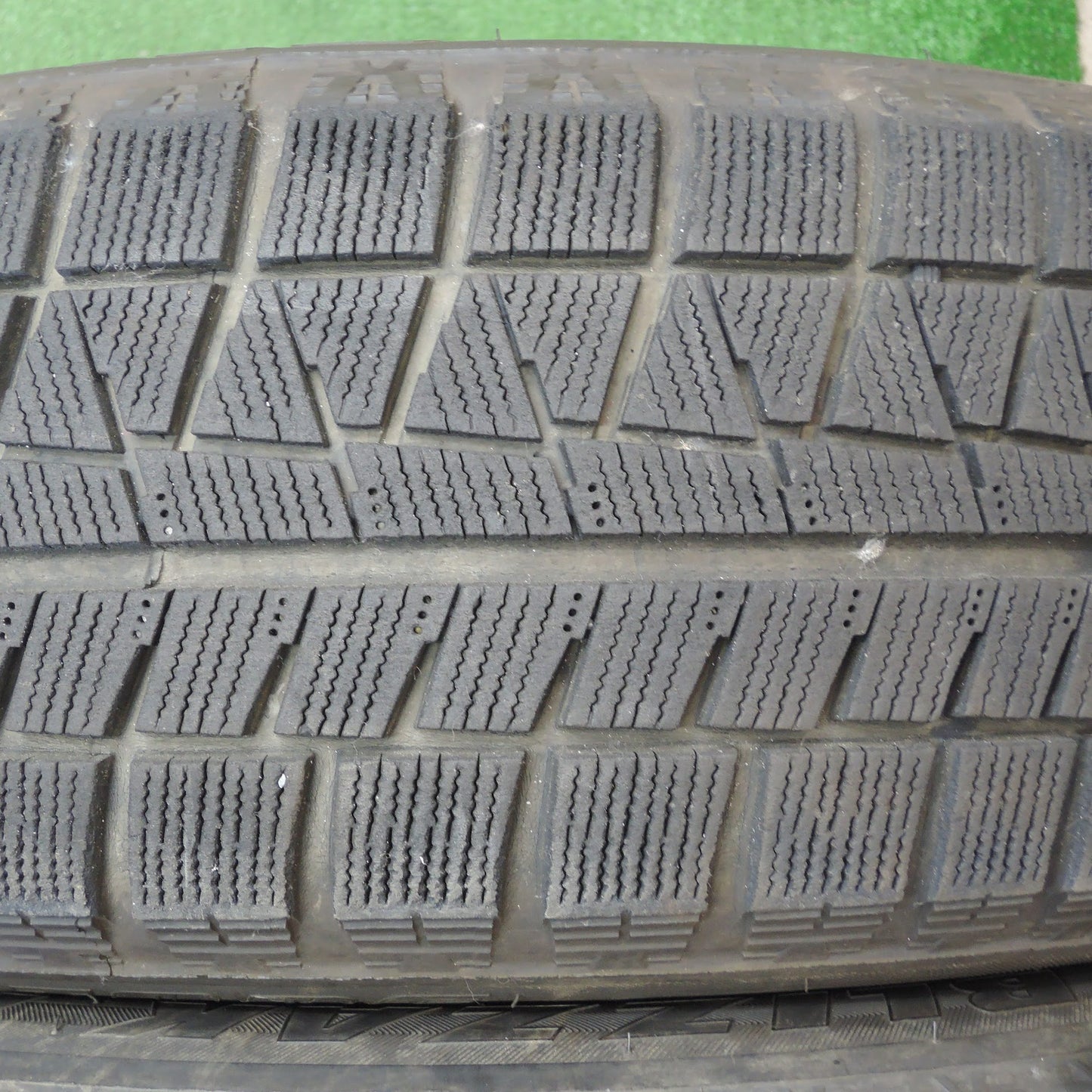 [送料無料]4本価格★トヨタ 30系 プリウス 純正 195/65R15 スタッドレス ブリヂストン ブリザック REVO GZ 15インチ PCD100/5H★3100201KKス