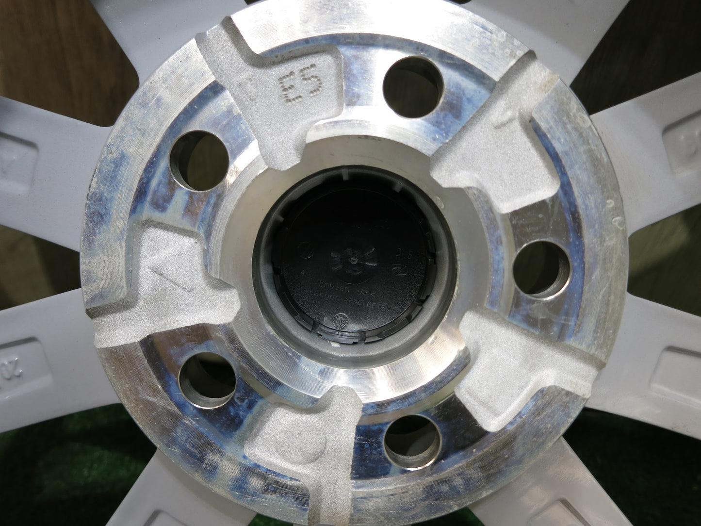[送料無料]バリ溝！19年！綺麗！9.5分★ワーゲン T-Cross 純正 BORBET 195/60R16 スタッドレス ミシュランX-ICE3+ T-クロス ティークロス PCD100/5H★2101408Hス