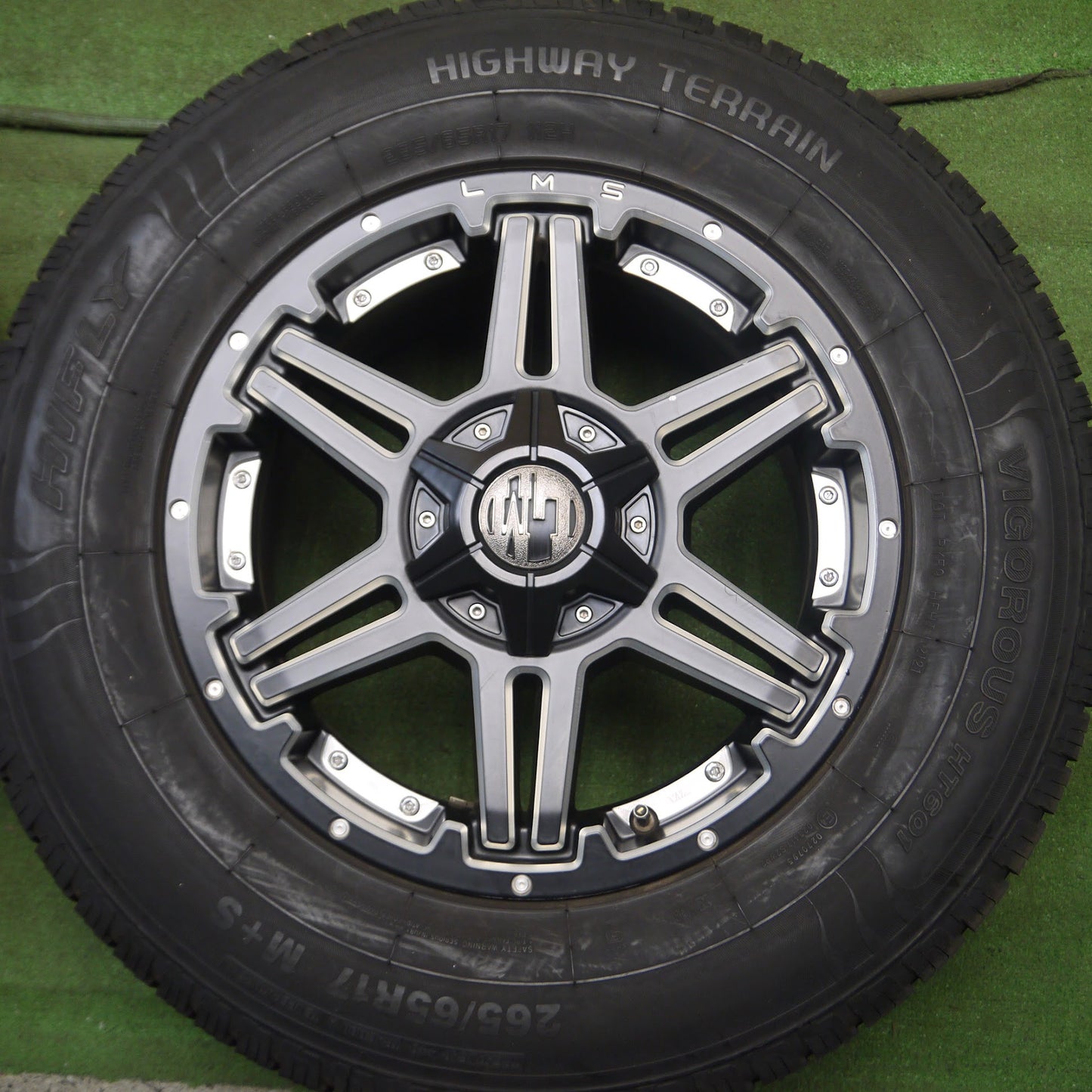 [送料無料]バリ溝！21年！キレイ！9.5分★LEHRMEISTER LMS 265/65R17 ハイフライ VIGOROUS HT601 レアマイスター 17インチ PCD139.7/6H★3100304Hノ