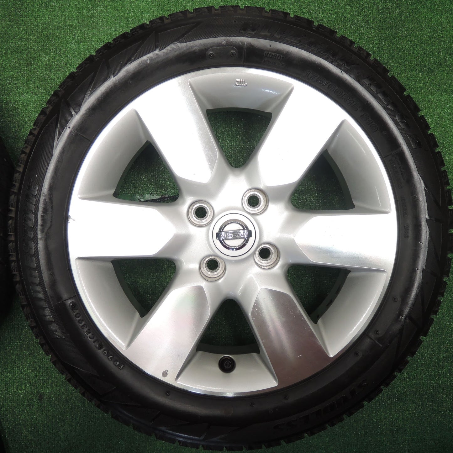 [送料無料]4本価格★日産 ノート 純正 175/60R15 スタッドレス ブリヂストン ブリザック REVO2 15インチ PCD100/4H★3090205NJス