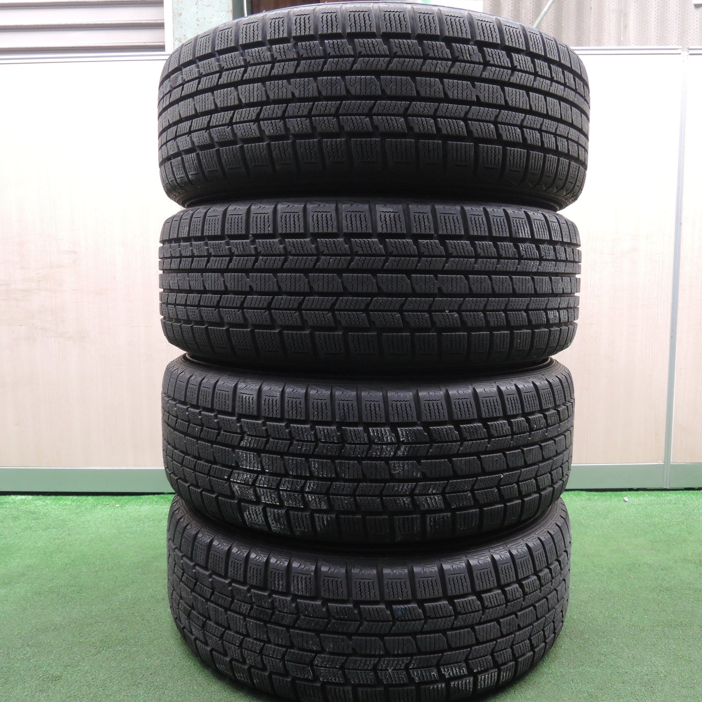 *送料無料*バリ溝！キレイ！9分★スタッドレス 215/60R16 ダンロップ DSX-2 TEAD テッド 16インチ PCD114.3/5H★3120907HAス