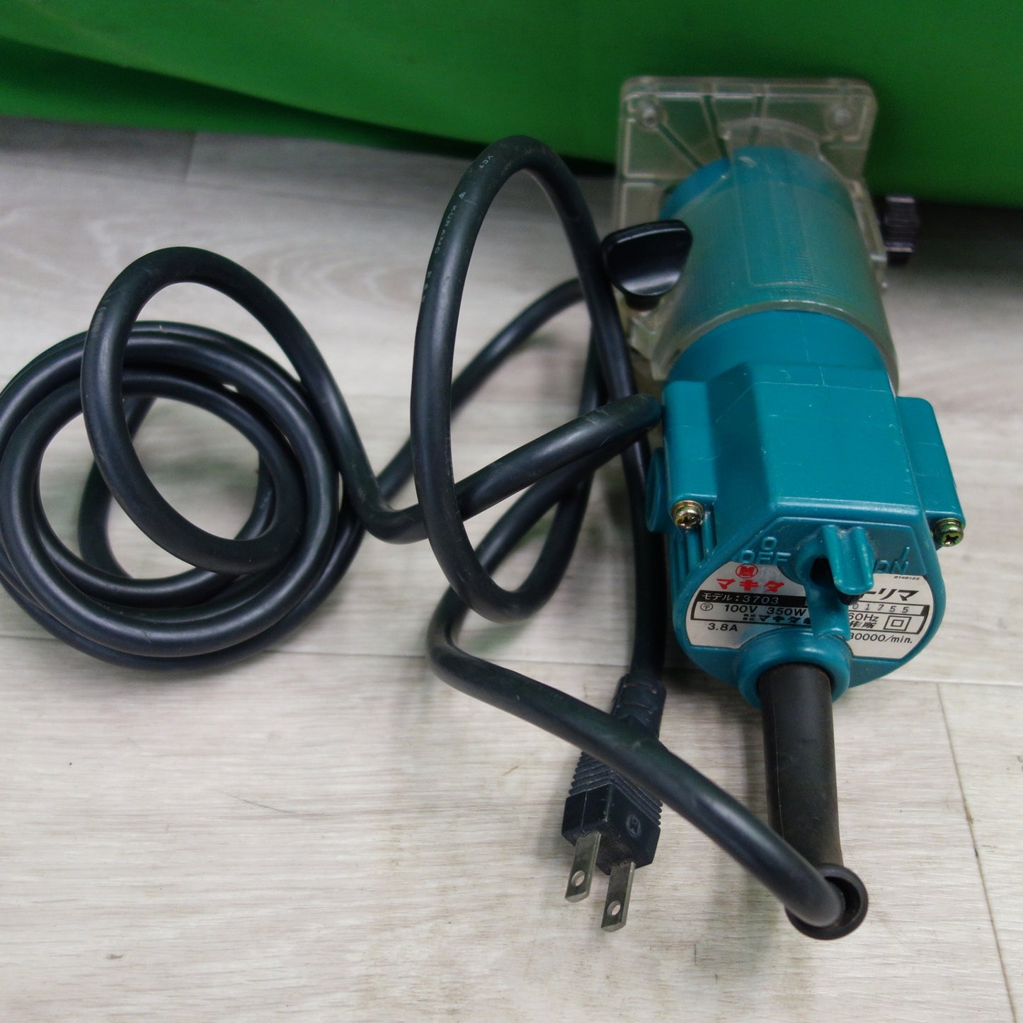 [送料無料] ☆マキタ トリマー 3703 電動 工具 100V makita☆