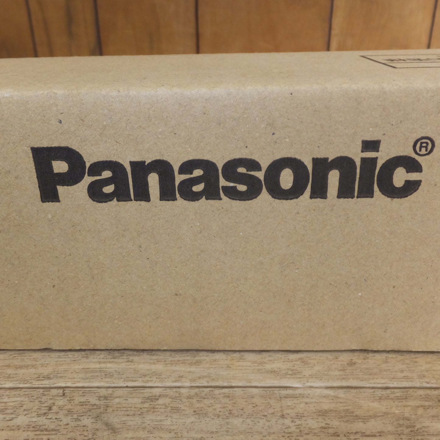[送料無料]未使用★パナソニック Panasonic LEDキッチンライト LGB85032 LE1 LED 昼白色 1台入(2)★