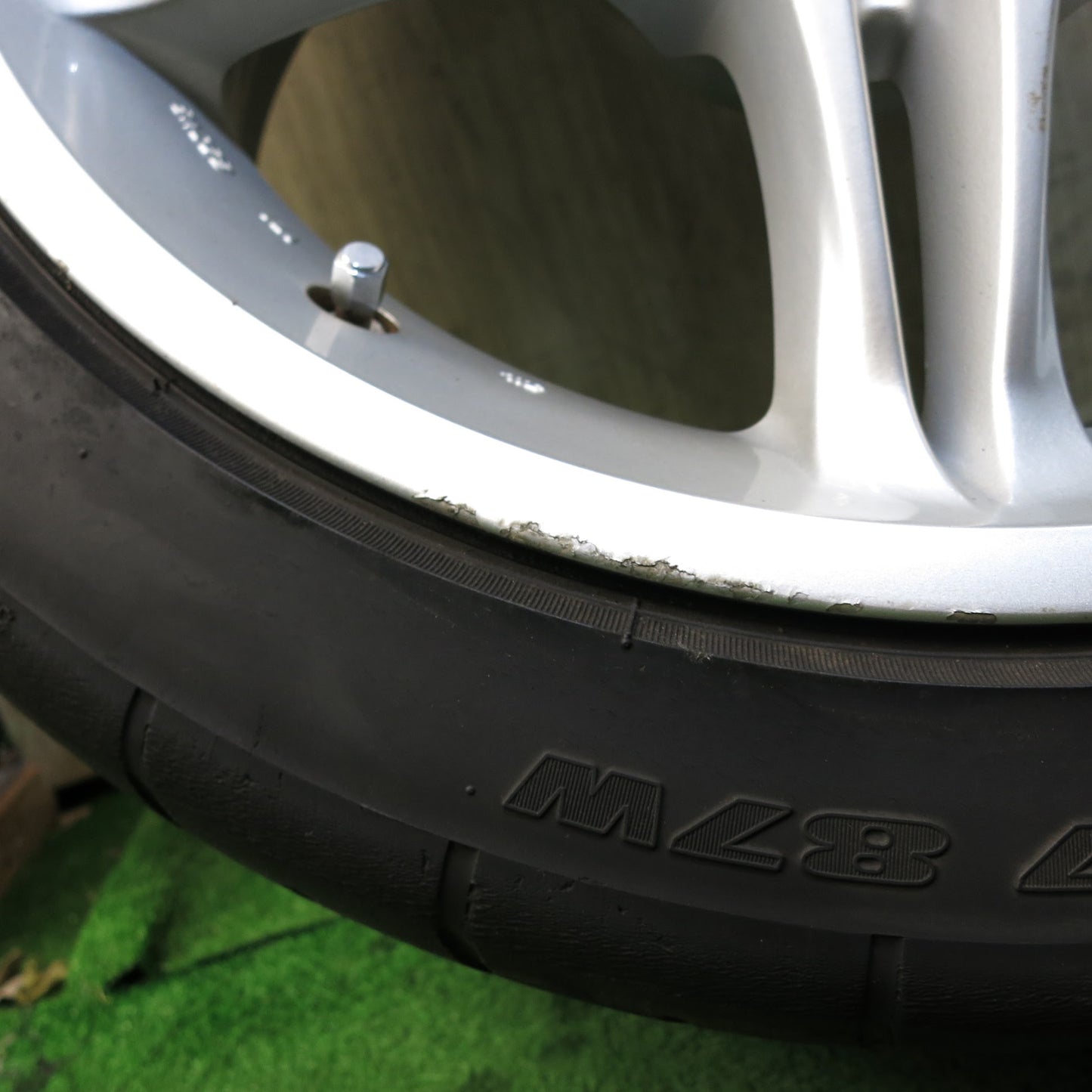 [送料無料]2本価格★AVS 215/45R17 ブリヂストン ポテンザ RE-01R 社外 アルミ 17インチ PCD114.3/5H★3053002Hノ
