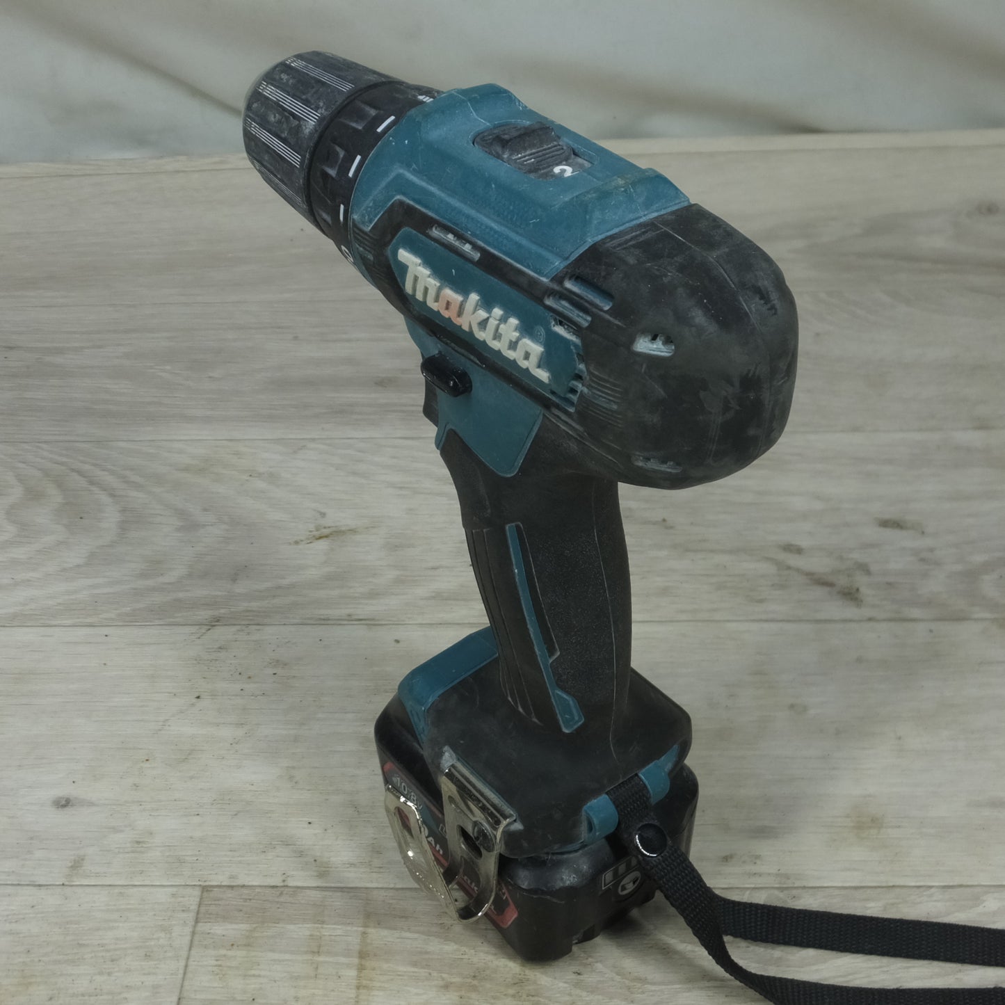 [送料無料] ◆makita マキタ 充電式ドライバドリル DF333D 10.8V BL1040B バッテリー付き 電動工具◆