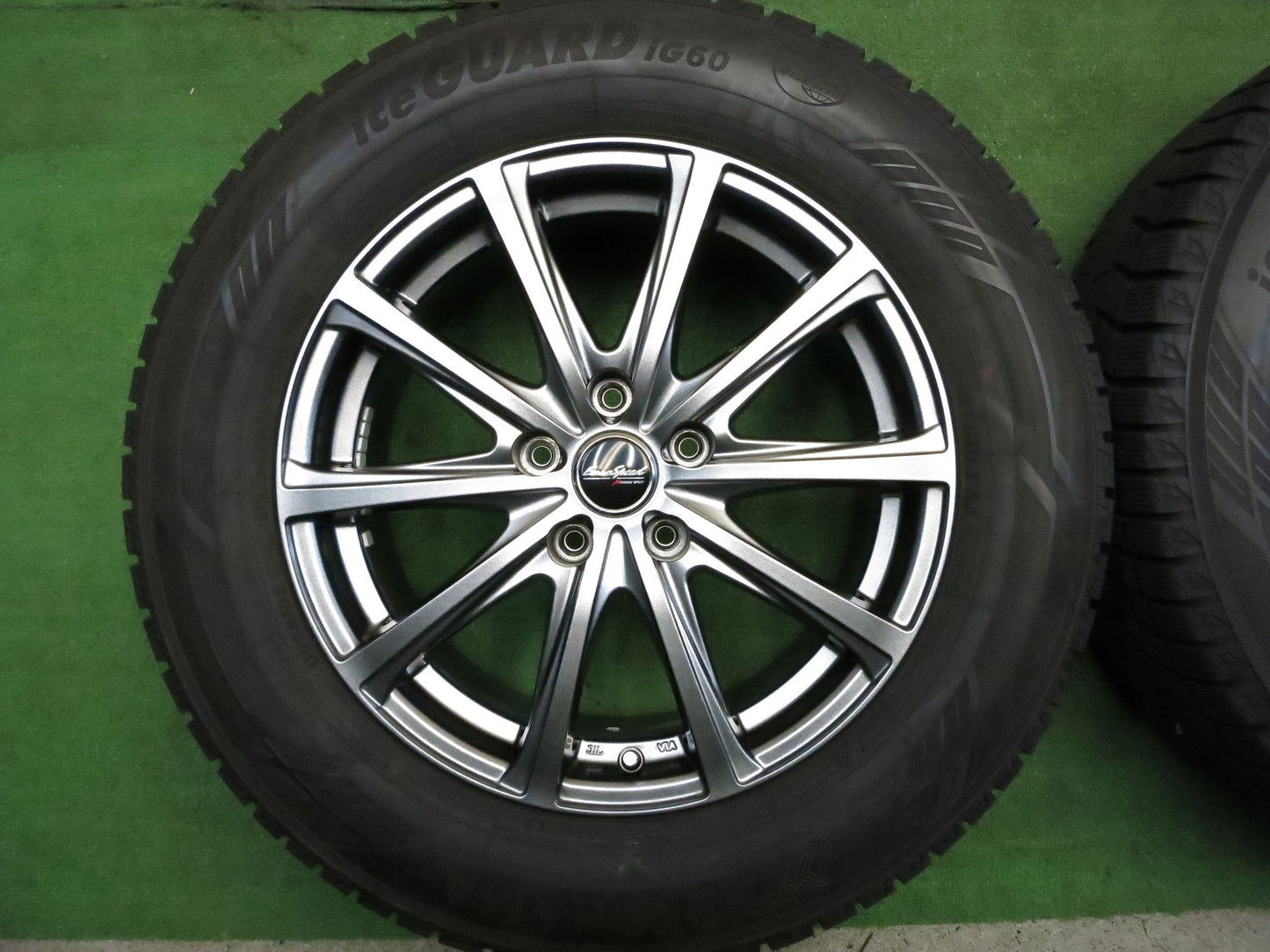 [送料無料]バリ溝！キレイ！9.5分★スタッドレス 225/65R17 ヨコハマ アイスガード iG60 EuroSpeed MANARAY SPORT マナレイ 17インチ PCD114.3/5H★2121213Hス