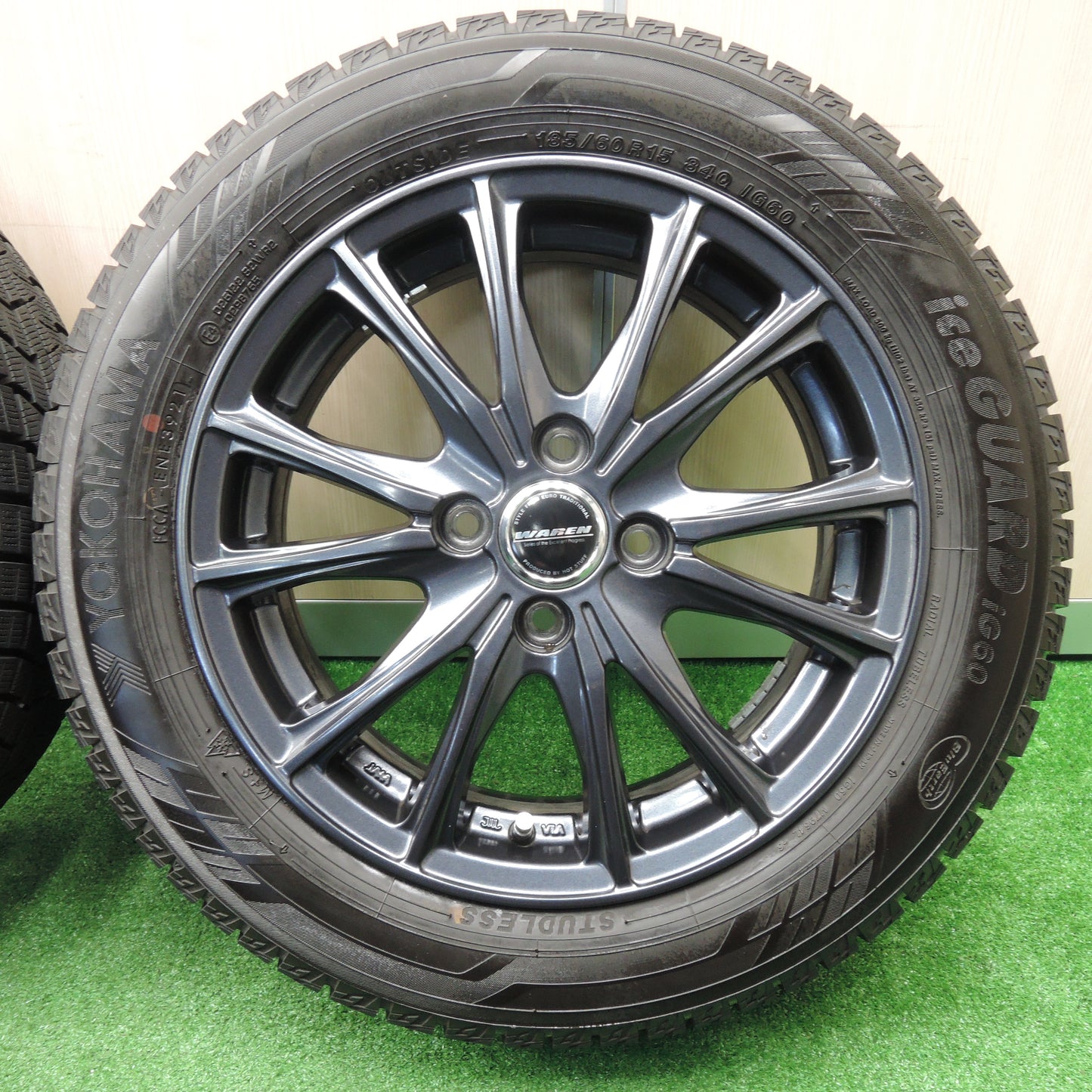 *送料無料*超バリ溝！21年！キレイ！ほぼ10分★スタッドレス 185/60R15 ヨコハマ アイスガード iG60 WAREN ヴァーレン 15インチ PCD100/4H★4011504NJス