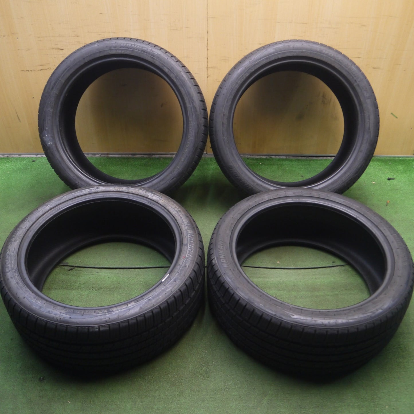 *送料無料* タイヤ2本未使用★275/40R21 ナンカン クロススポーツ SP-9 タイヤ 21インチ ベンツ BMW 等★4022906KKノタ