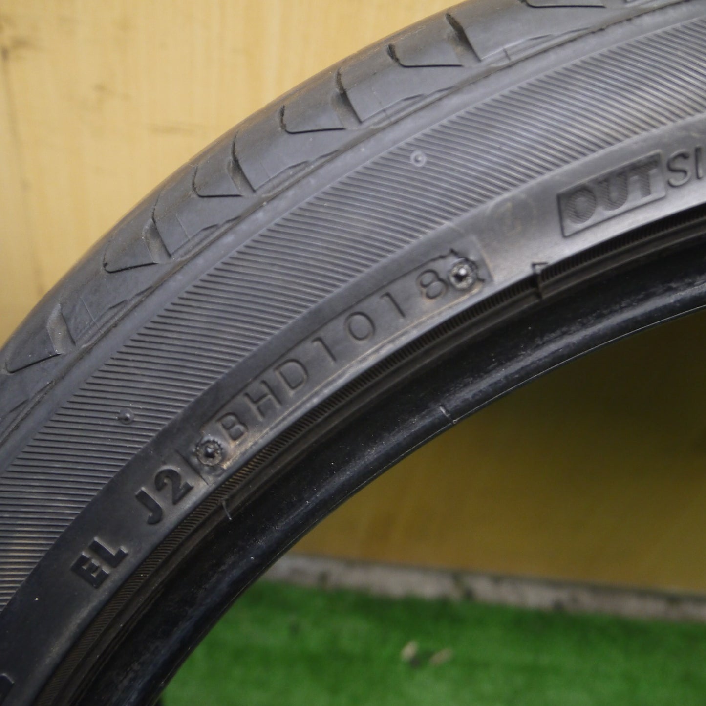 *送料無料*2本価格★225/40R19 ブリヂストン レグノ GR-XI タイヤ 19インチ  カムリ マークX プリウスα オデッセイ ヴェゼル等★3122602Hノタ