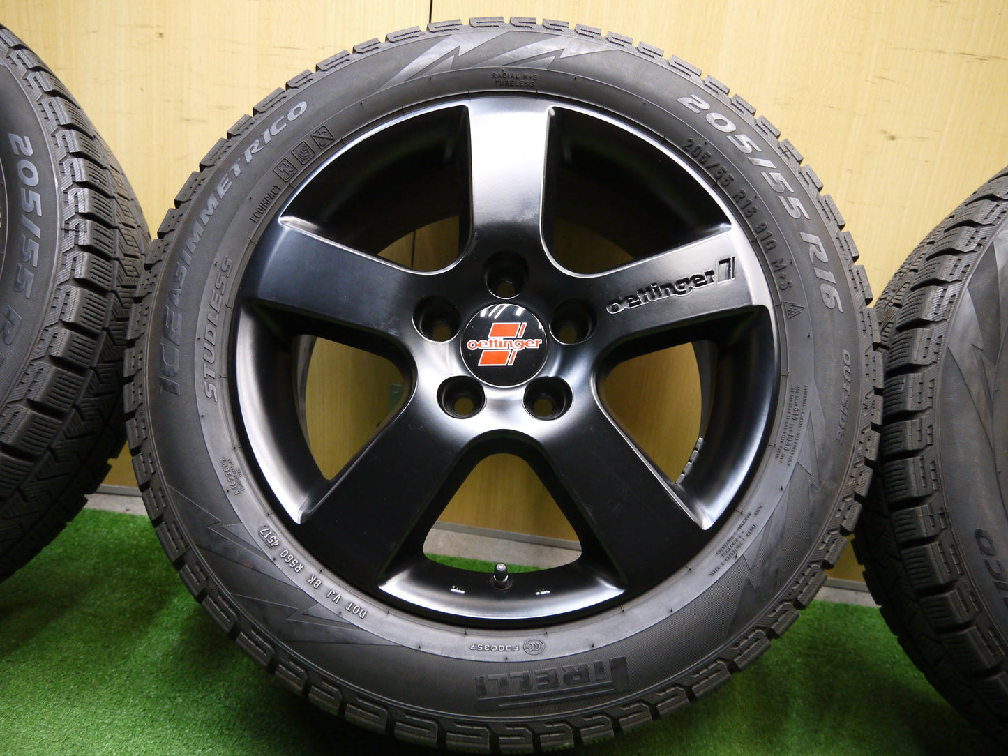 [送料無料]キレイ★ワーゲン アウディ 等 205/55R16 スタッドレス ピレリ アイスアシンメトリコ oettinger エッティンガー 16インチ PCD112/5H★★2021119ヤス