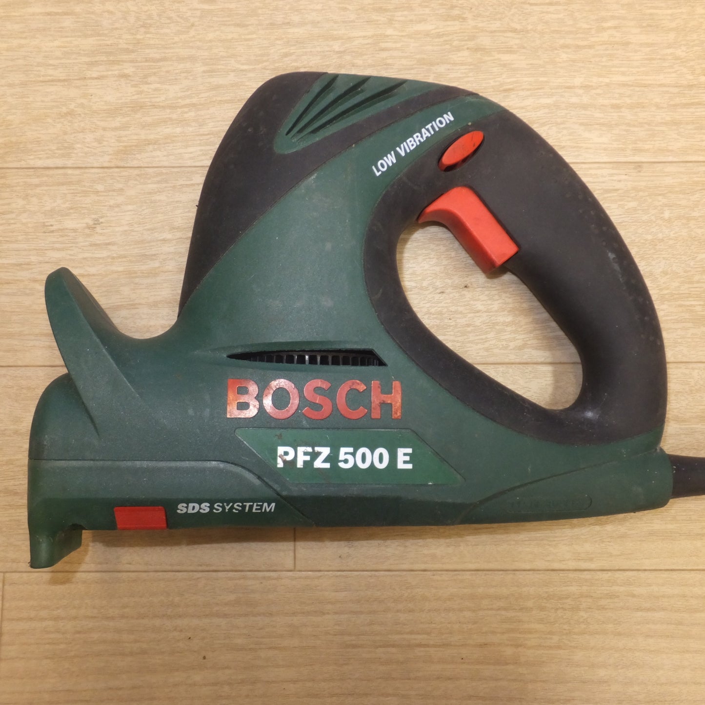 [送料無料] ★ボッシュ BOSCH 電気のこぎり PFZ500E　100V～ 50/60Hz 5.3A 500W★