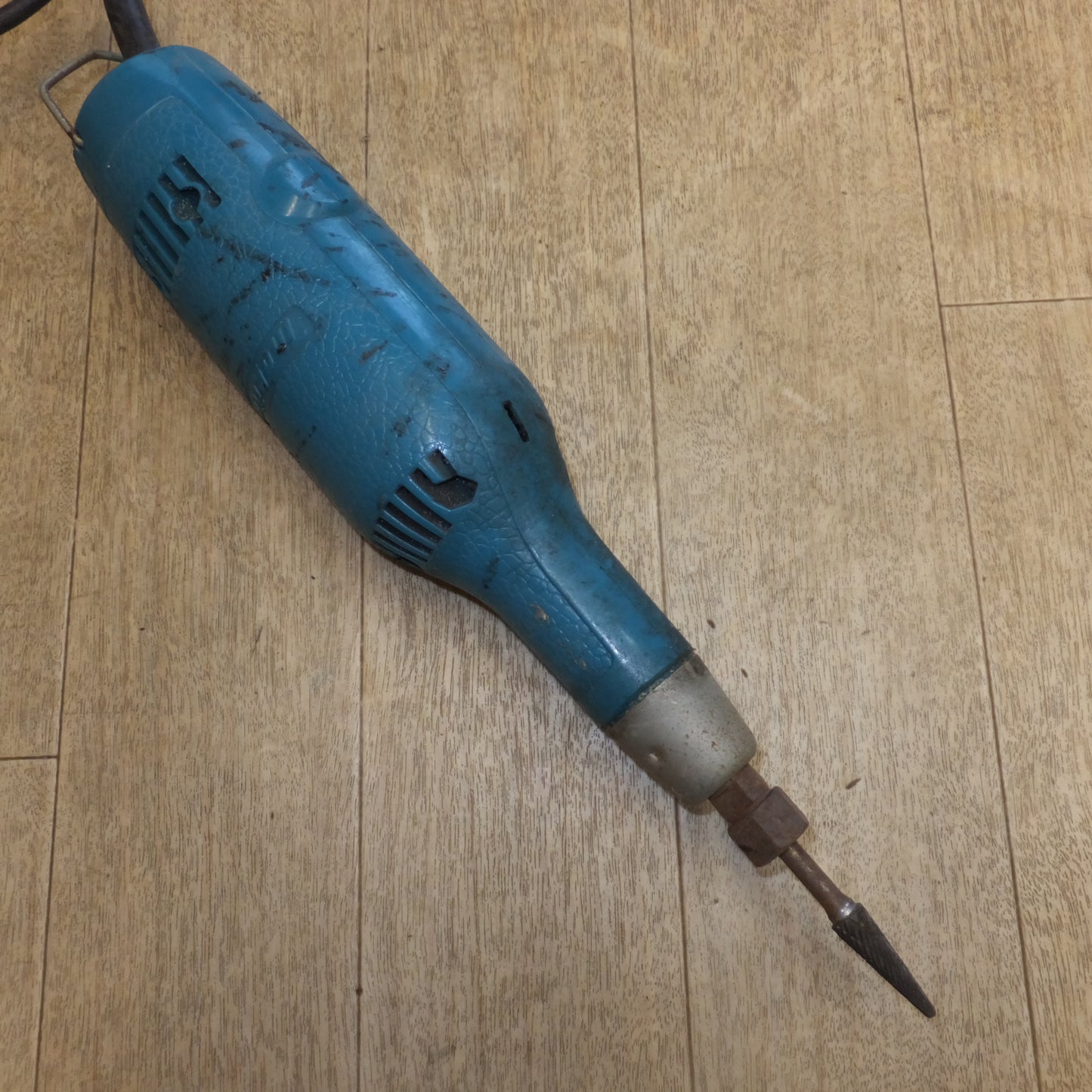 [送料無料]★マキタ makita 6mm ミニグラインダ 906　100V 240W 50-60Hz 2.5A 25000/min★