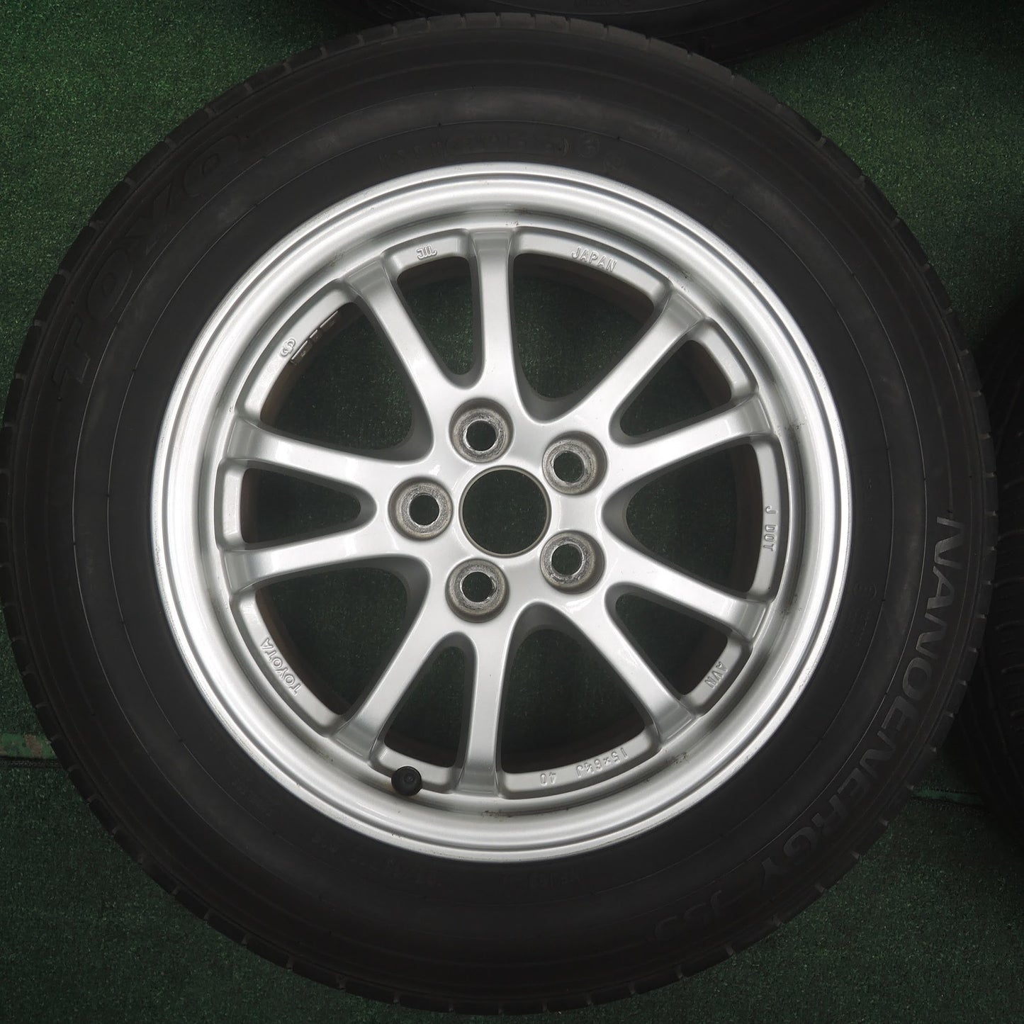 [送料無料]バリ溝！8.5分★トヨタ 50系 プリウス 純正 195/65R15 トーヨー ナノエナジー J59 15インチ PCD100/5H★3103004SYノ