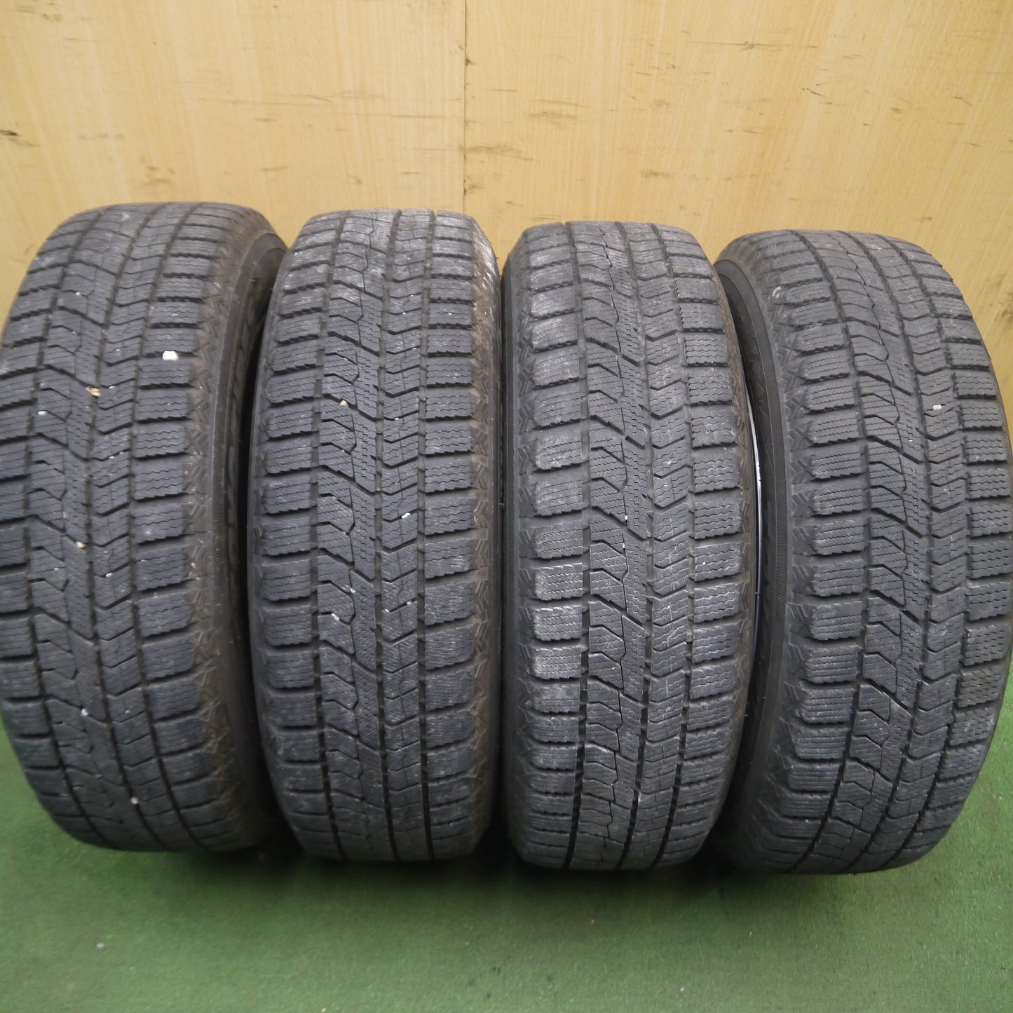 *送料無料*バリ溝！21年！ほぼ10分★ホンダ フィット 純正 スチール 175/65R14 スタッドレス トーヨー オブザーブ GIZ2 14インチ PCD100/4H★3101604Hス