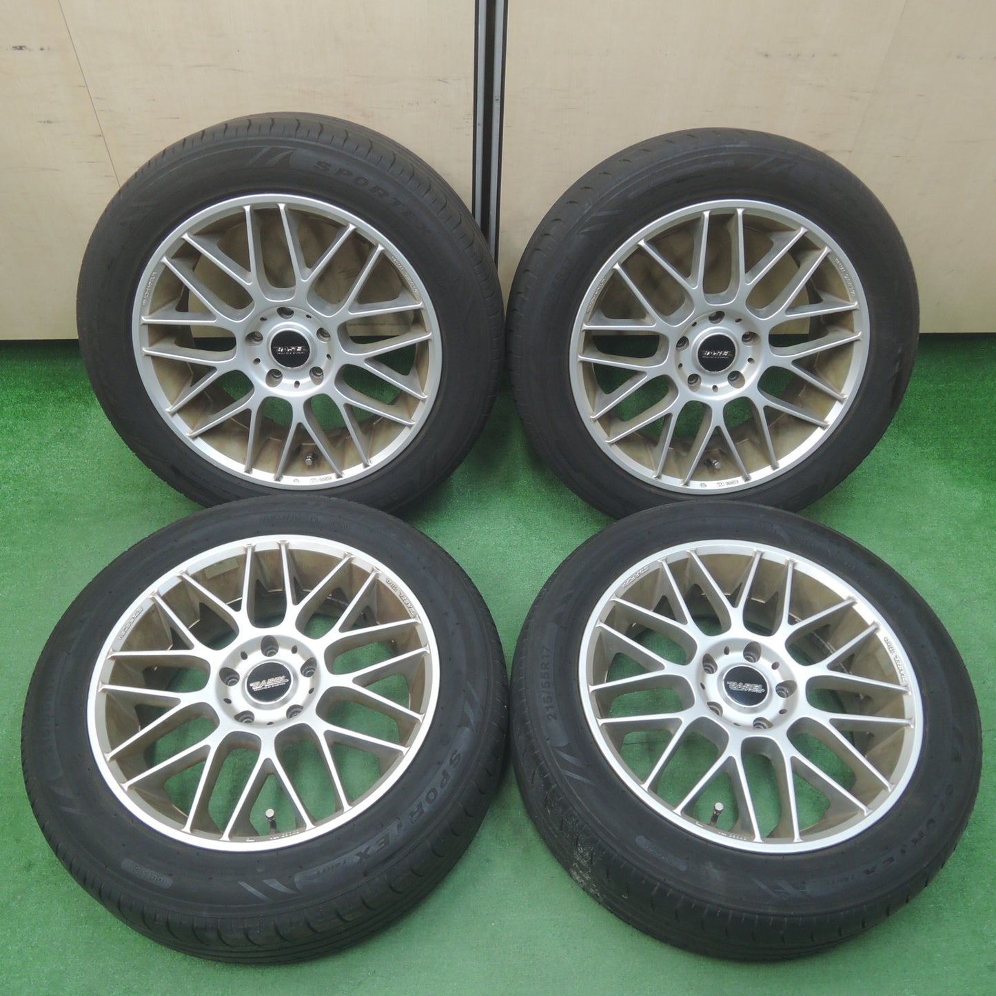 *送料無料* 4本価格★BASEL STARFORM 215/55R17 トライアングル SPORTEX TSH11 バーゼル 17インチ PCD114.3/5H★4020901SYノ