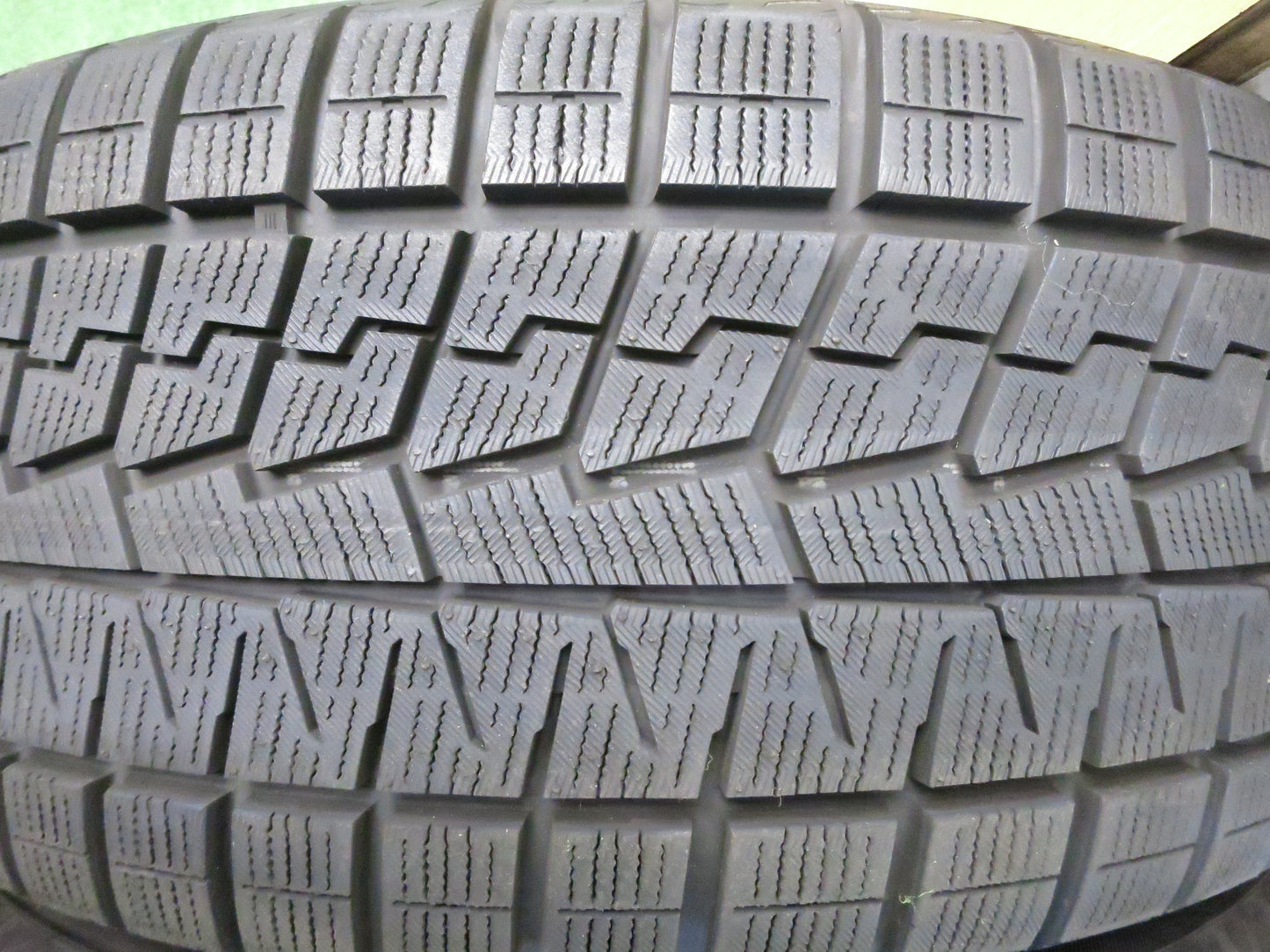 *送料無料*超バリ溝！21年！キレイ！ほぼ10分★ベンツ 等 RAYS マルカ makina ISOTTA 225/50R17 スタッドレス ヨコハマ アイスガード iG70 マキナイゾッタ PCD112/5H★3021009Hス