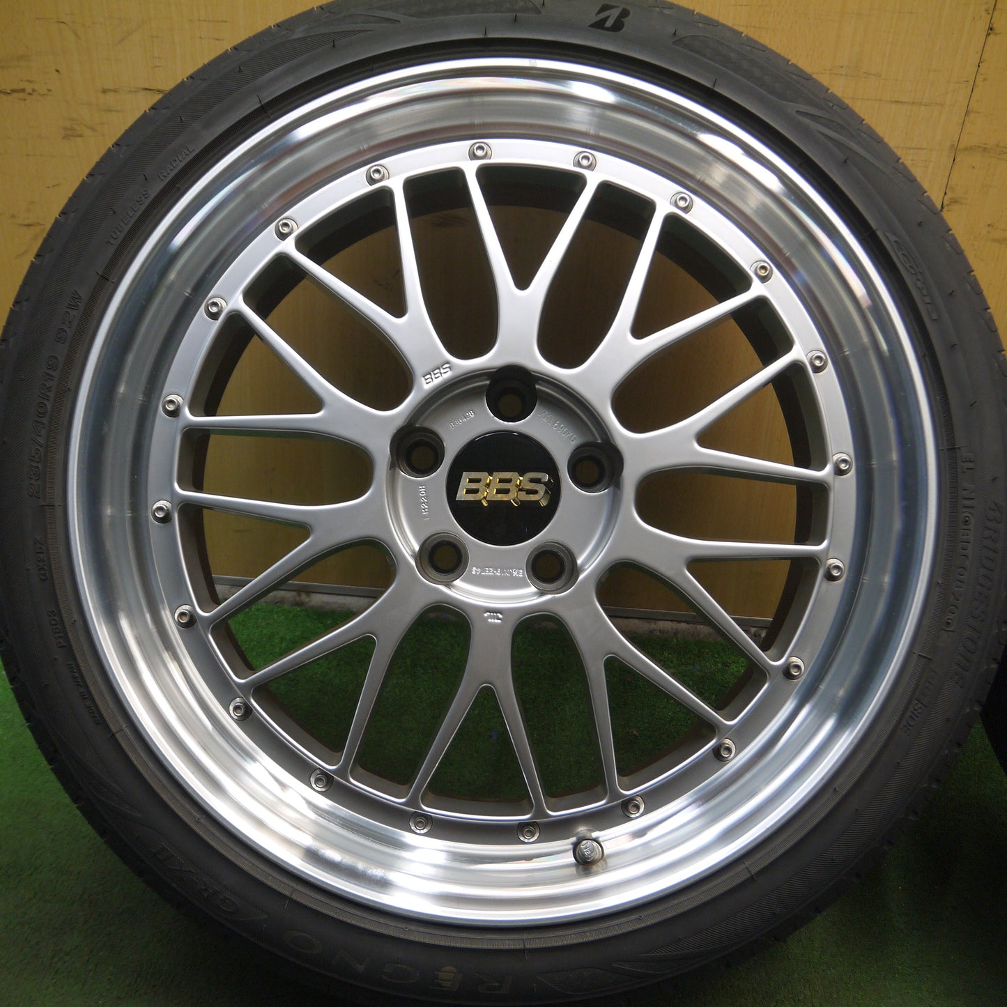 *送料無料*キレイ！20年★BBS LM220H 235/40R19 ブリヂストン レグノ GR-X2 19インチ PCD114.3/5H★4011904Hノ