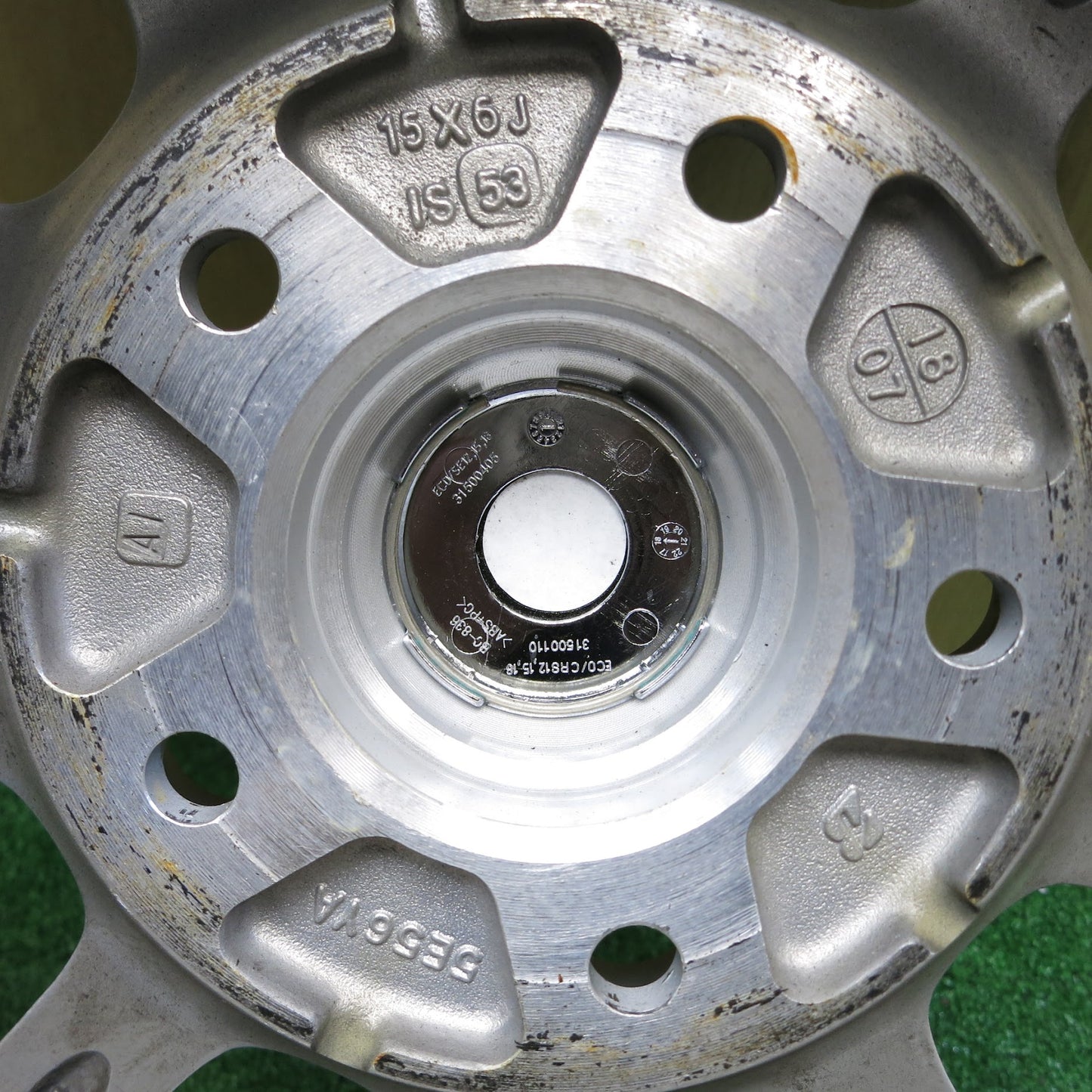 [送料無料]バリ溝！キレイ！9.5分★スタッドレス 195/65R15 ブリヂストン ブリザック VRX ECO FORME エコフォルム 15インチ PCD114.3/5H★3062313Hス