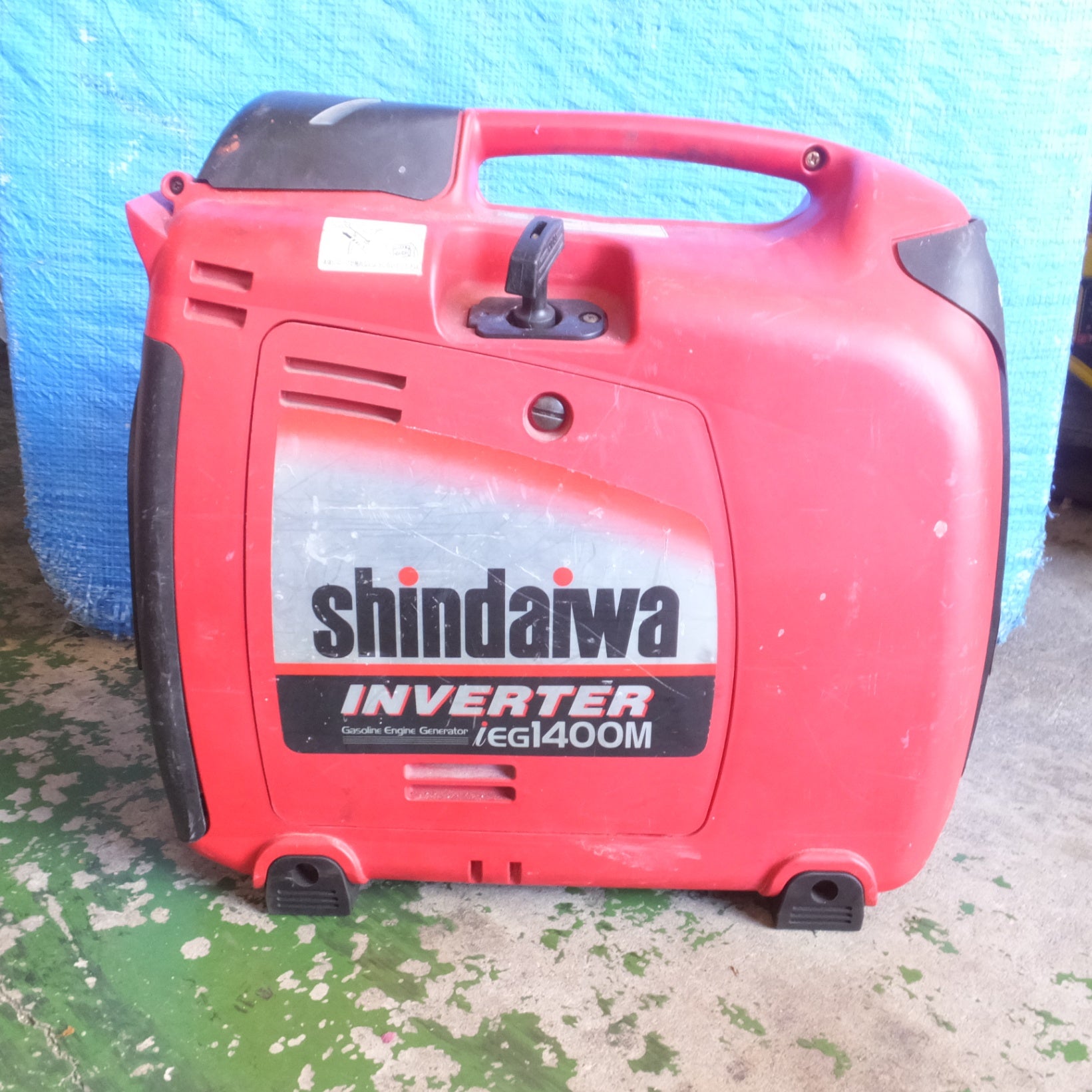 中古A】新ダイワ ガソリンインバーター発電機 IEG1400M-R