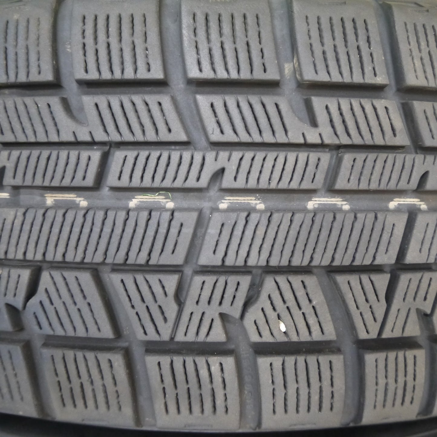 [送料無料]バリ溝！20年！綺麗！9.5分★スタッドレス 195/65R15 ヨコハマ アイスガード iG50 プラス VELVA SPORTZ ヴェルヴァ 15インチ PCD114.3/5H★3071002Hス