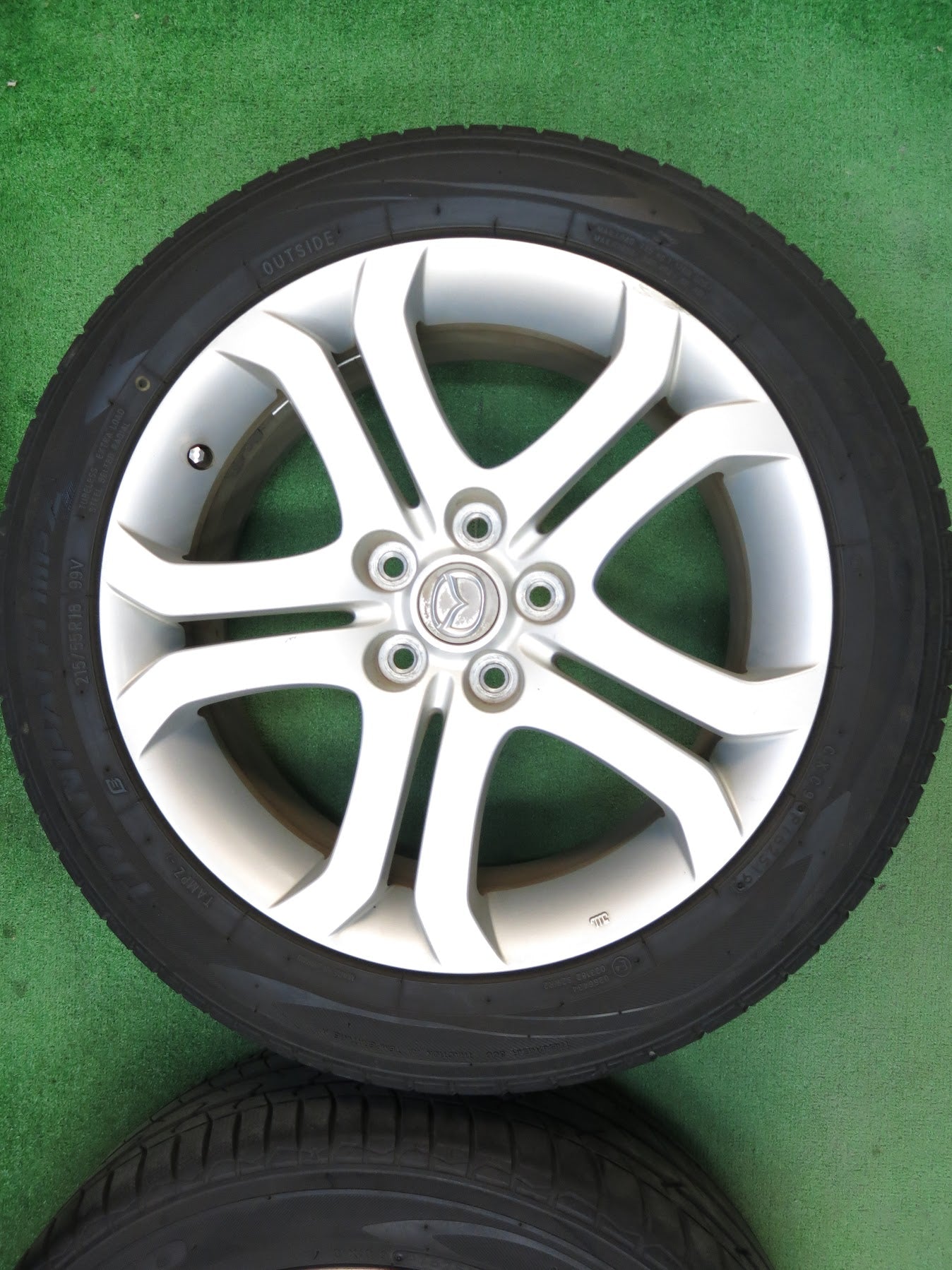 [送料無料]バリ溝！19年！8.5分★マツダ MPV 純正 215/55R18 トーヨー トランパス MPZ 18インチ PCD114.3/5H★3022508ヒノ