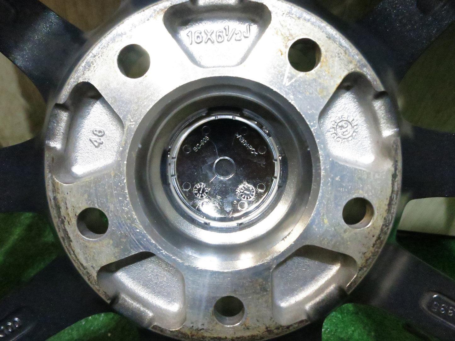[送料無料]バリ溝！20年！キレイ！8.5分★スタッドレス 205/65R16 デリンテ ウインター WD1 STRANGER ストレンジャー 16インチ PCD114.3/5H★3021011Hス