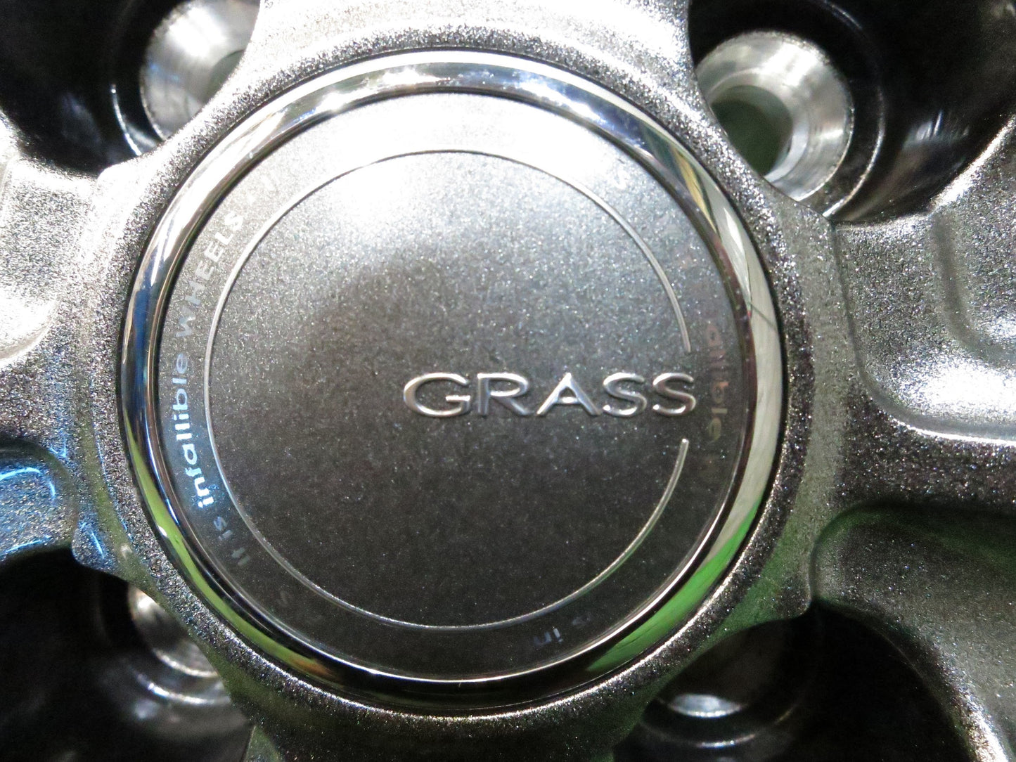 [送料無料]バリ溝！21年！キレイ！ほぼ10分★スタッドレス 175/65R14 ヨコハマ アイスガード iG60 GRASS グラス 14インチ PCD100/4H★3011106Hス