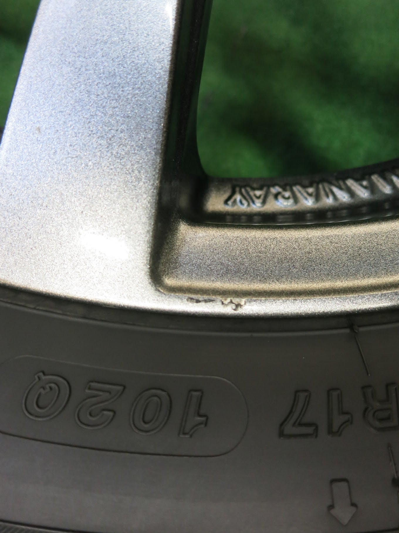 [送料無料]バリ溝！19年！綺麗！9.5分★スタッドレス 225/65R17 ヨコハマ アイスガード G075 MANARAY SPORT マナレイスポーツ 17インチ PCD114.3/5H★3011604ヒス
