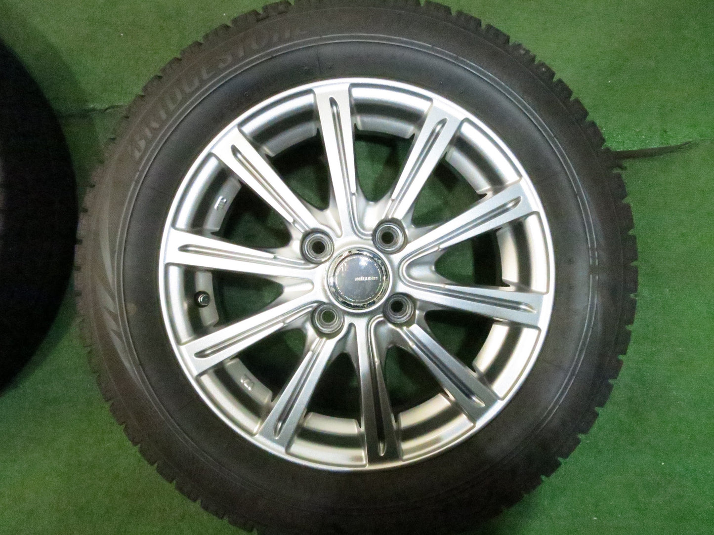 [送料無料]キレイ★スタッドレス 165/65R14 ブリヂストン ブリザック VRX MiLLOUS ミルアス 14インチ PCD100/4H★3022802Hス