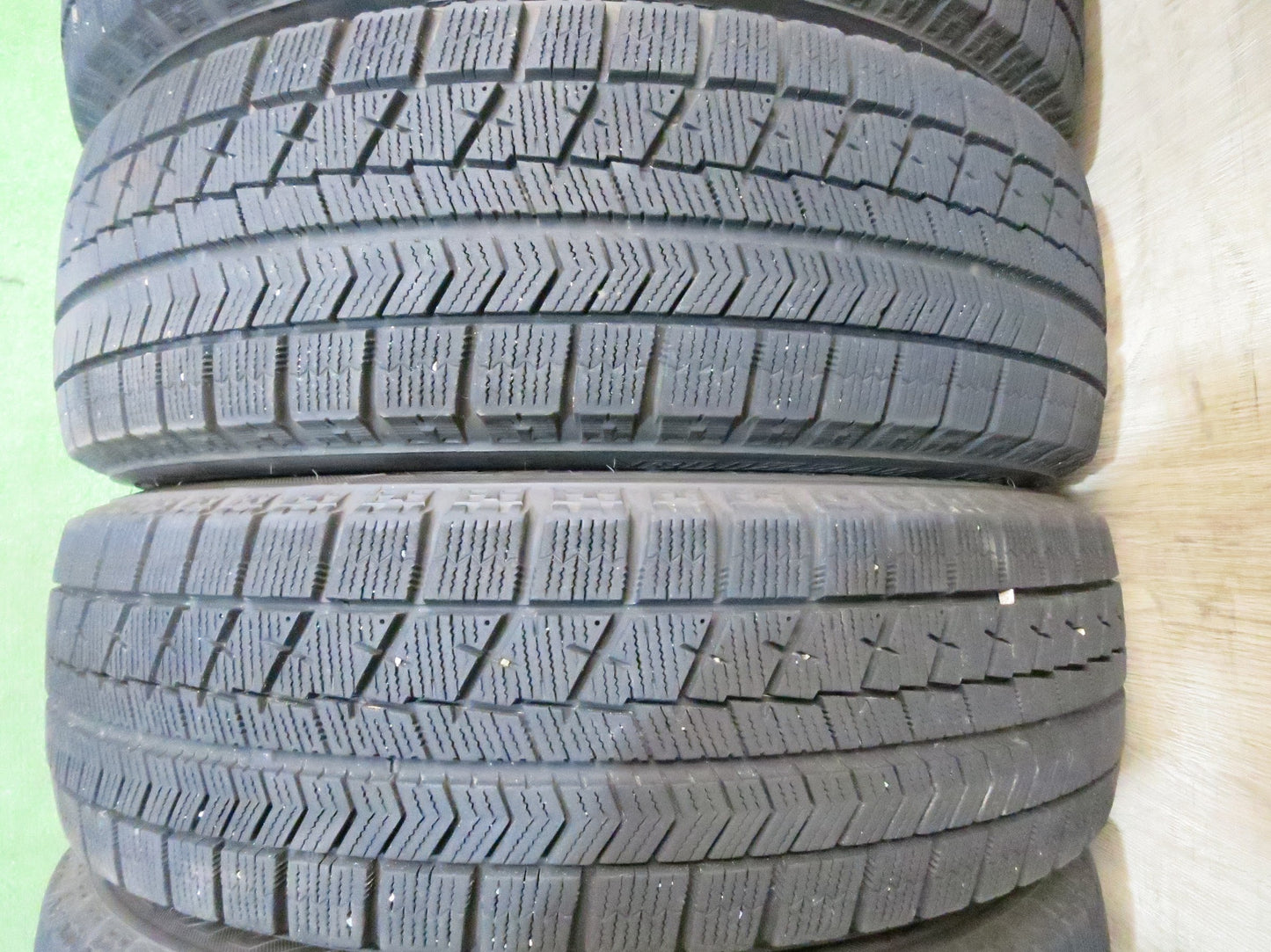 [送料無料]キレイ★スタッドレス 165/65R14 ブリヂストン ブリザック VRX MiLLOUS ミルアス 14インチ PCD100/4H★3022802Hス