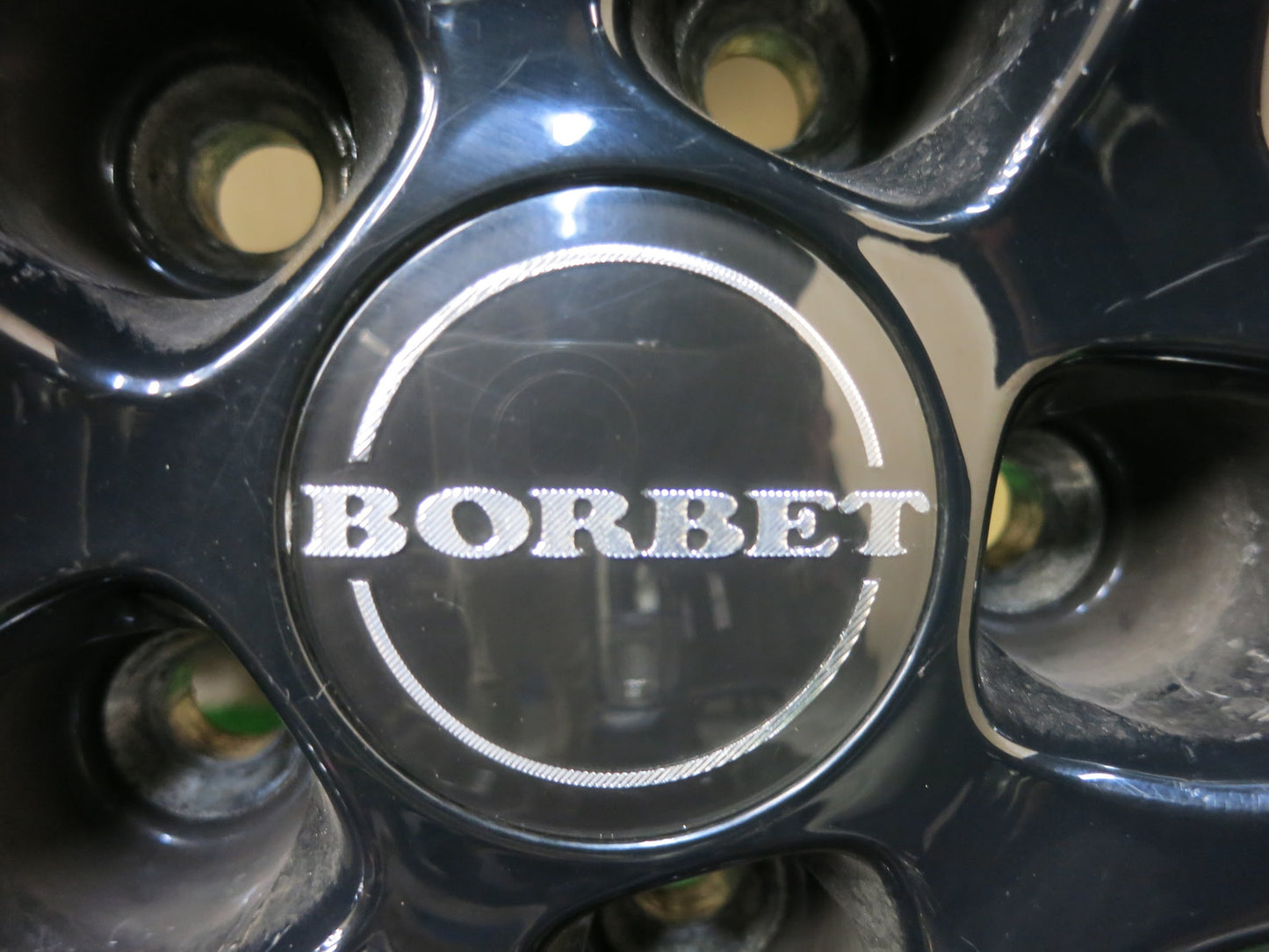 [送料無料]バリ溝！9.5分★ボルボ 等 BORBET 235/60R18 スタッドレス ヨコハマ アイスガード G075 ボルベット 18インチ PCD108/5H★3011005ヒス