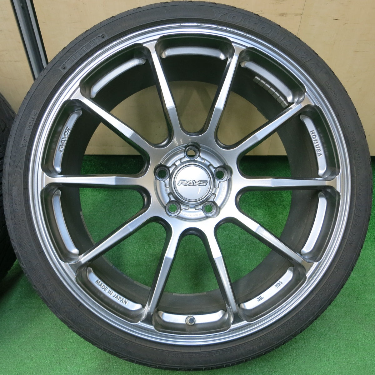 *送料無料* 4本価格★RAYS HOMURA HYUGA HP10 235/35R20 ヨコハマ PARADA Spec-X レイズ ホムラ ヒューガ PCD114.3/5H★4021702イノ