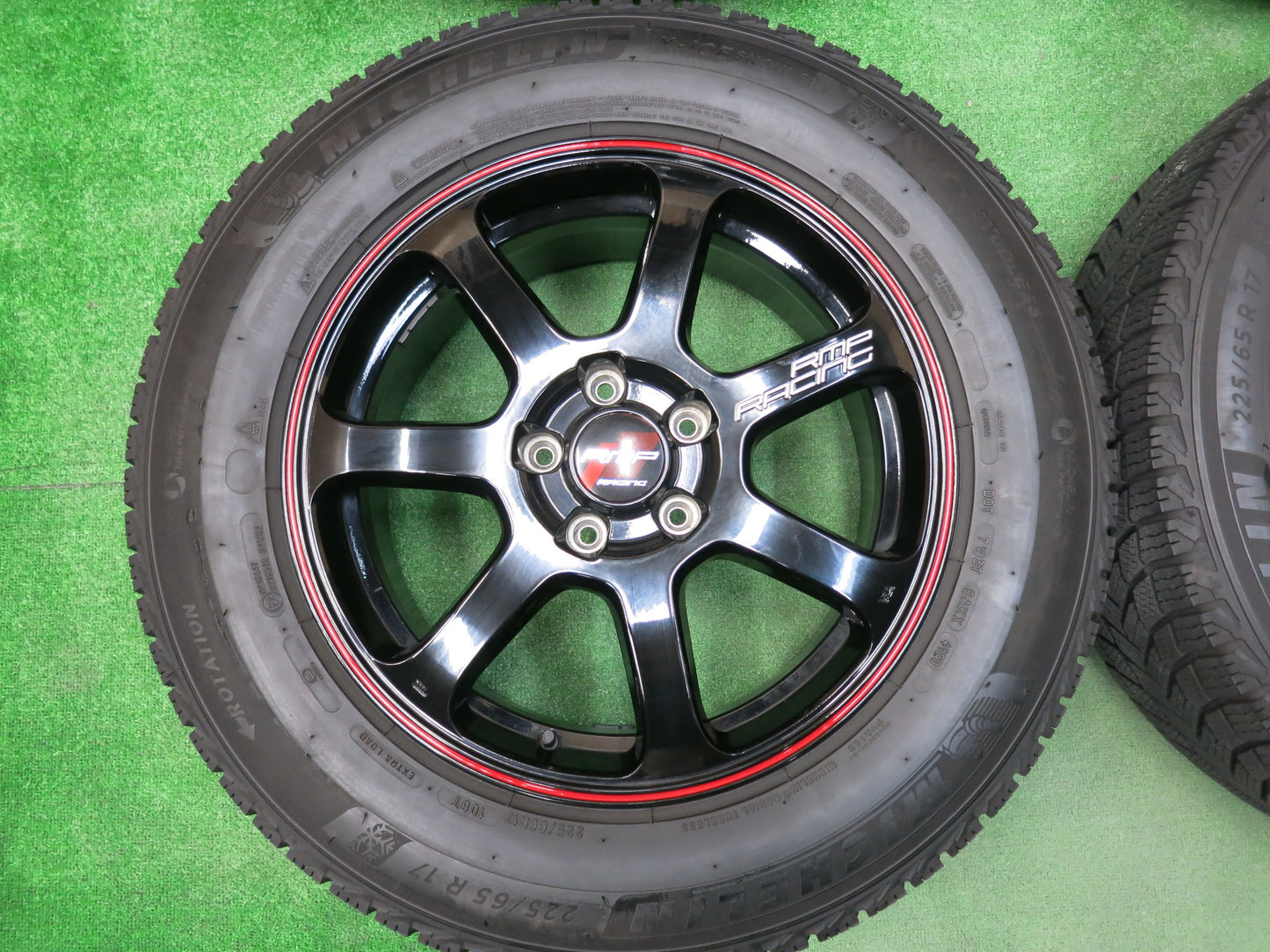 [送料無料]超バリ溝！20年！綺麗！9.5分以上★スタッドレス RMP RACING 225/65R17 ミシュラン X-ICE SNOW SUV RMPレーシング 17インチ PCD114.3/5H★2121204ヒス
