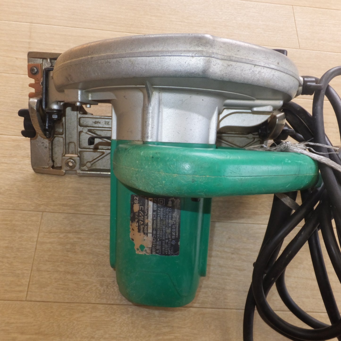 [送料無料] ★マキタ makita 190mm マルノコ M582　ショルダーツールボックス　延長コード　セット★
