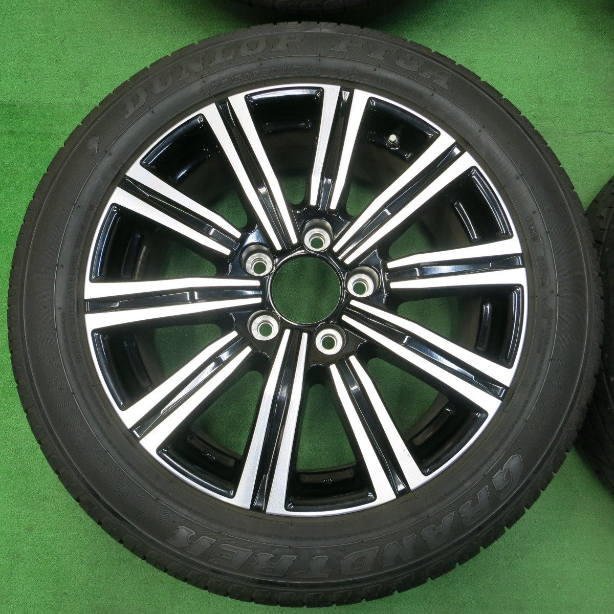 *送料無料* センサー付！バリ溝！21年！キレイ！9.5分★レクサス LX570 純正 275/50R21 ダンロップ PT3A グラントレック PCD150/5H★4022601イノ