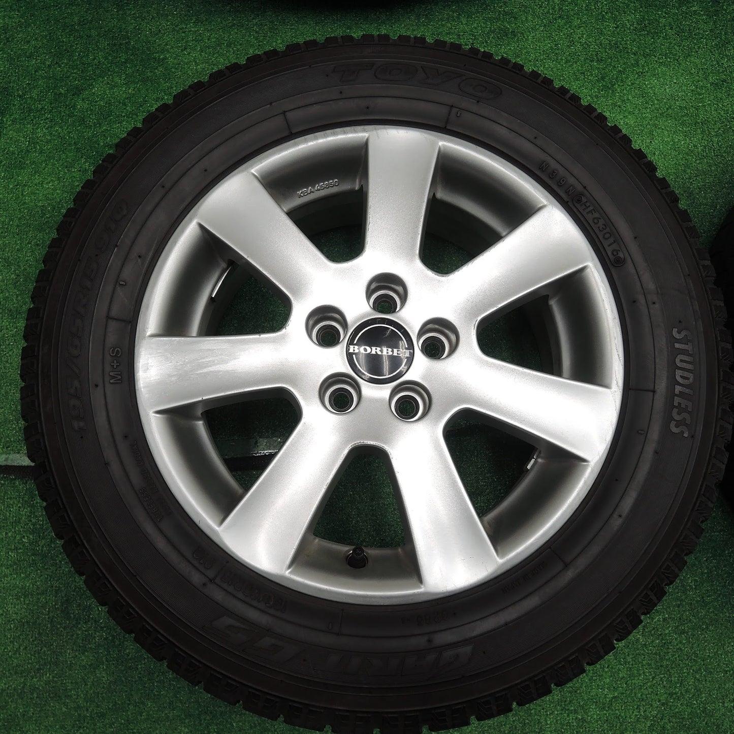 [送料無料]バリ溝！8.5分★スタッドレス BORBET 195/65R15 トーヨー ガリット G5 ボルベット 15インチ PCD100/5H★3072406IHス