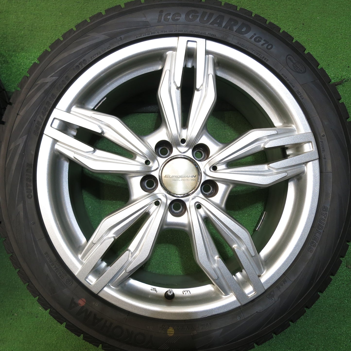 [送料無料]未使用 22年★ベンツ BMW 等 EURO BAHN SPORT TECHNIC 245/45R18 スタッドレス ヨコハマ アイスガード iG70 スポーツテクニック PCD112/5★3061311Hス