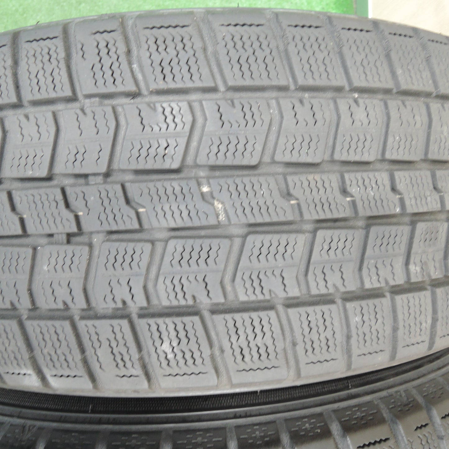 *送料無料*キレイ★スタッドレス 225/50R18 グッドイヤー アイスナビ7 D.O.S. ADULAⅡ DOS 18インチ PCD114.3/5H★4010704TNス