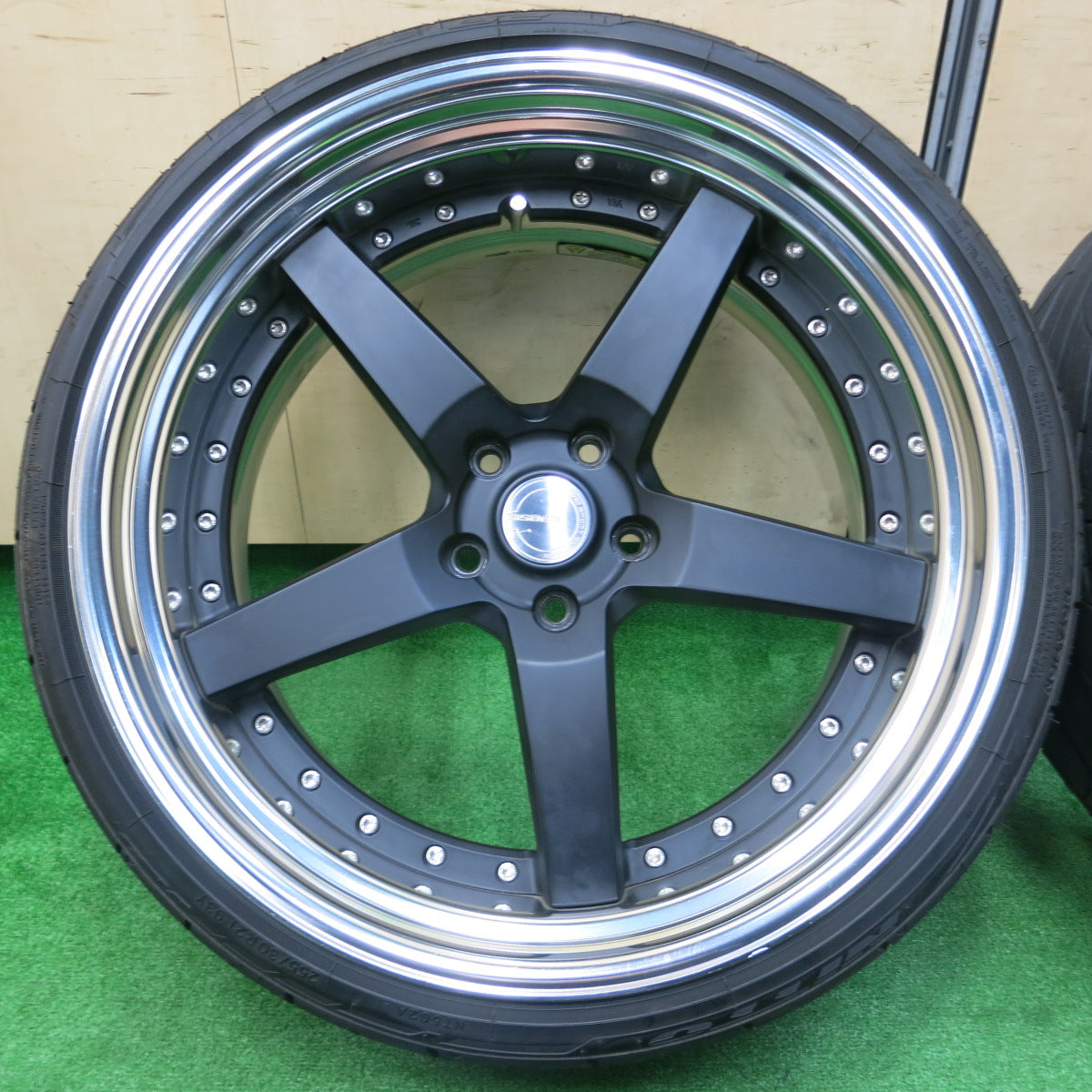 *送料無料*バリ溝！22年！キレイ！9.5分★WORK GNOSIS GR3-SR 255/30R21 ニットー NT555 G2 ワーク グノーシス 21インチ PCD120/5H レクサス 等★3111803イノ
