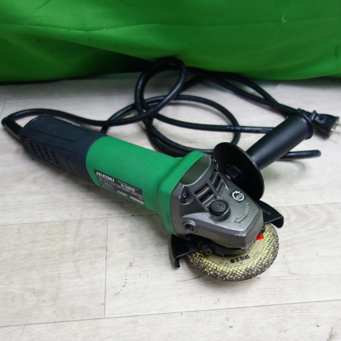 [送料無料] キレイ☆HiKOKI ハイコーキ 100mm 電子 ディスクグラインダ G10BYE 電動 工具 100V☆